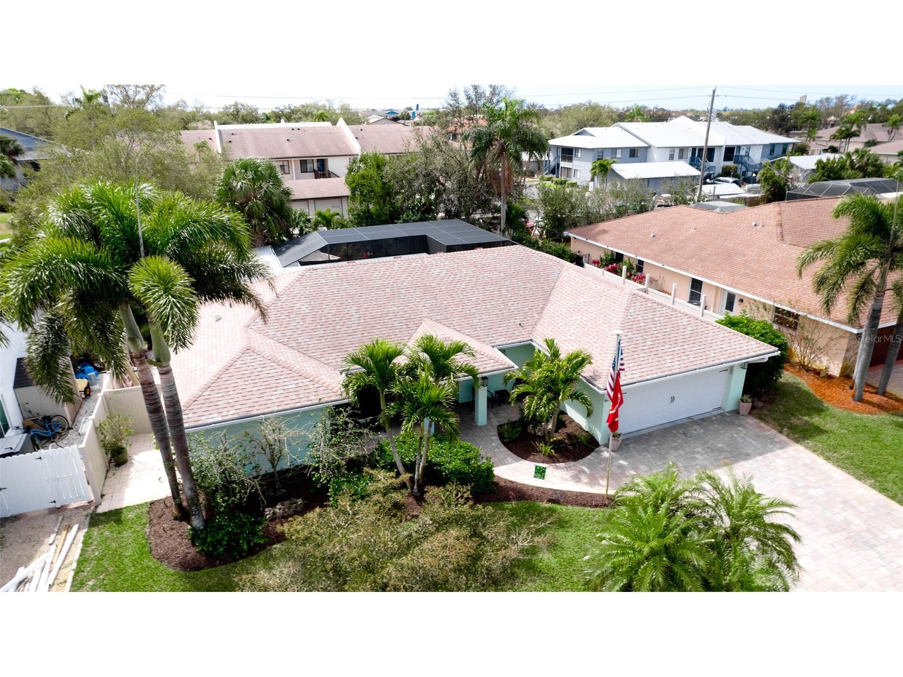 7211 25th Drive W Bradenton FL 34209 A4684974 image1