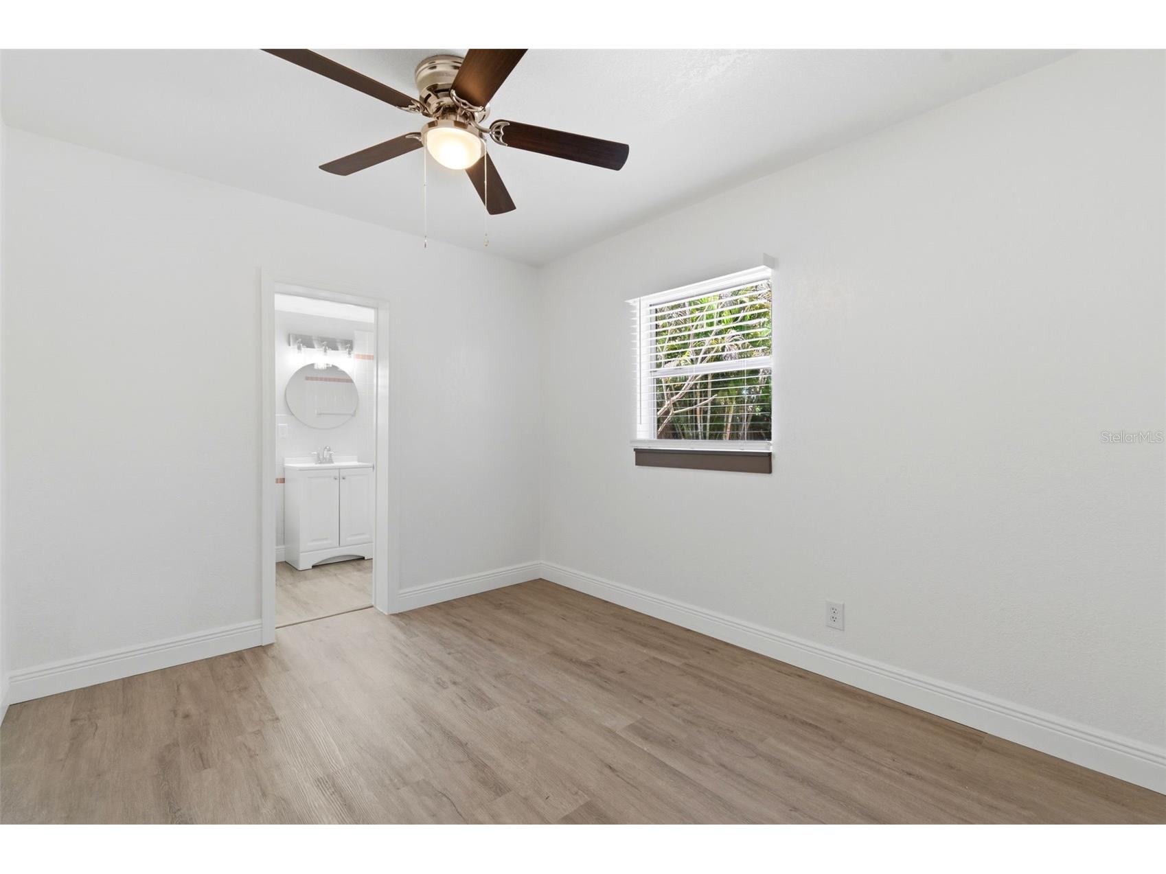 7211 32nd Avenue N Saint Petersburg FL 33710 TB8494205 image18
