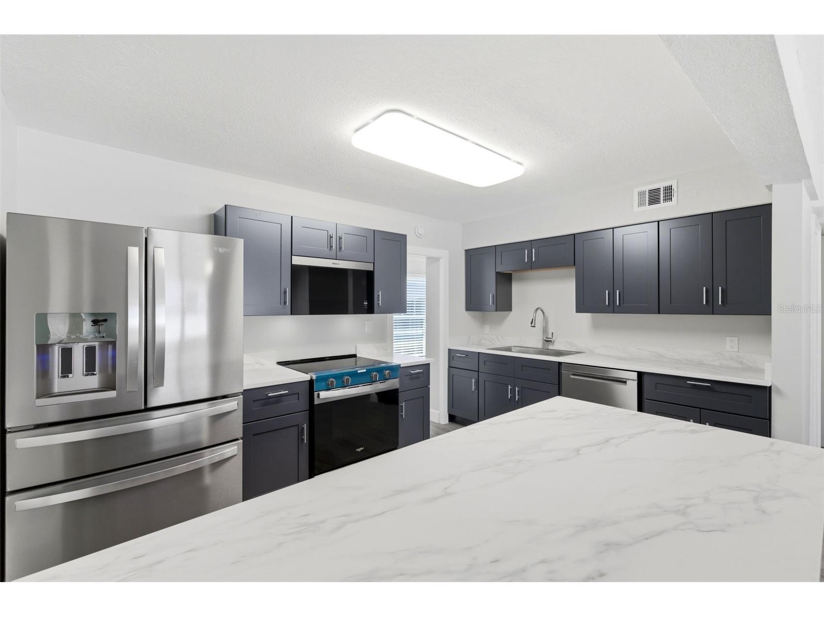 7211 32nd Avenue N Saint Petersburg FL 33710 TB8494205 image7