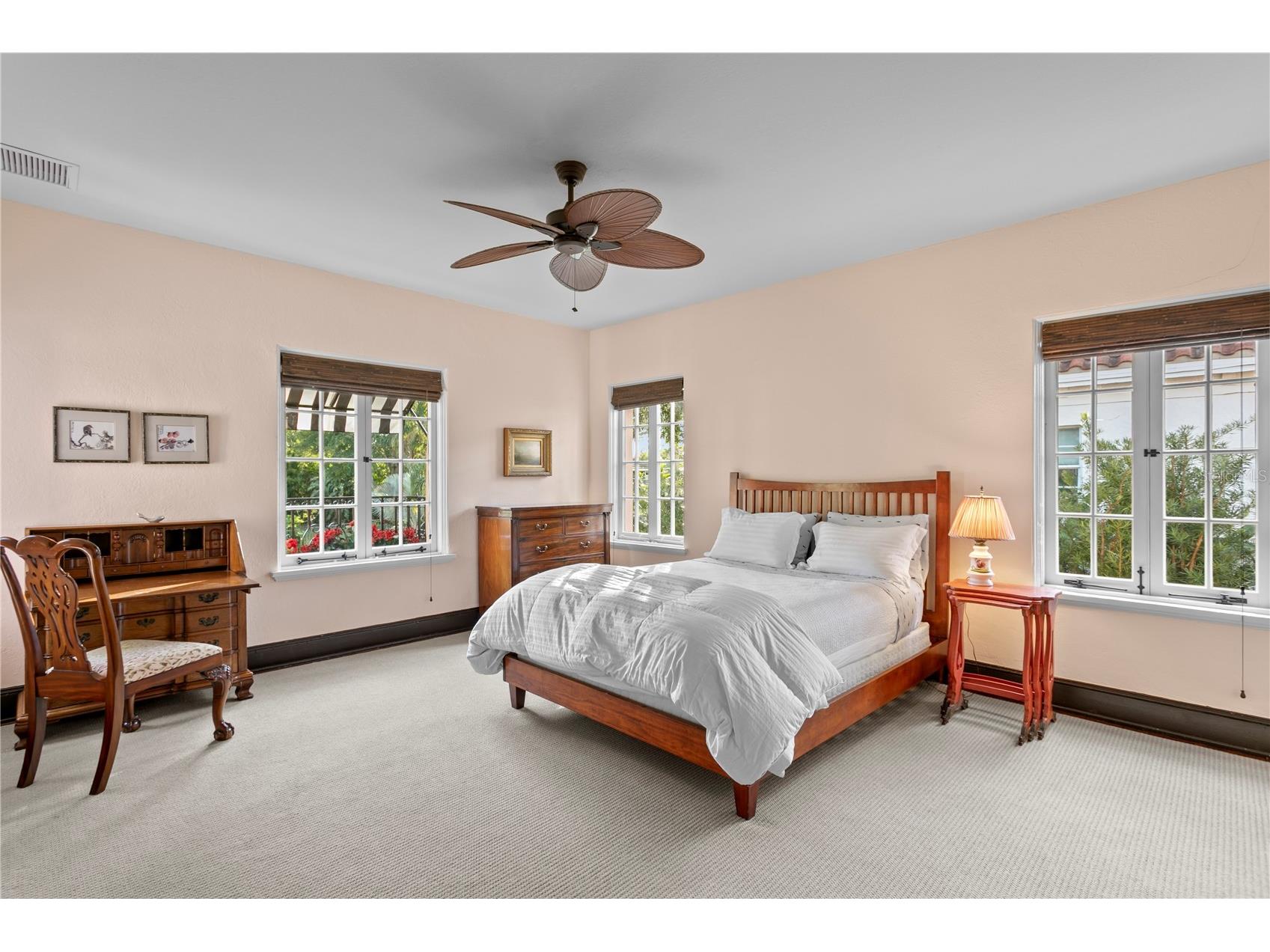 7211 3rd Avenue S Saint Petersburg FL 33707 TB8470752 image37