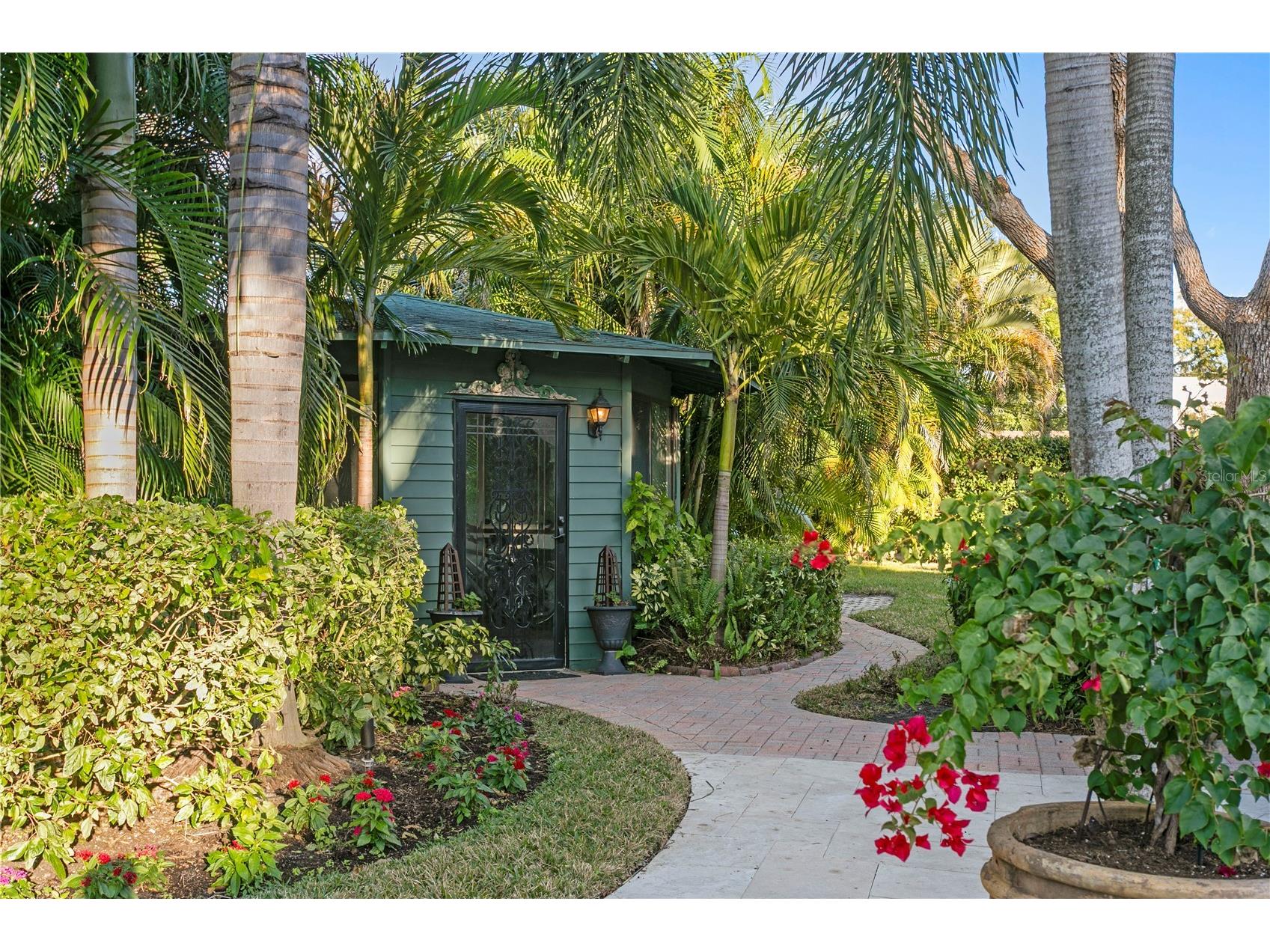 7211 3rd Avenue S Saint Petersburg FL 33707 TB8470752 image47