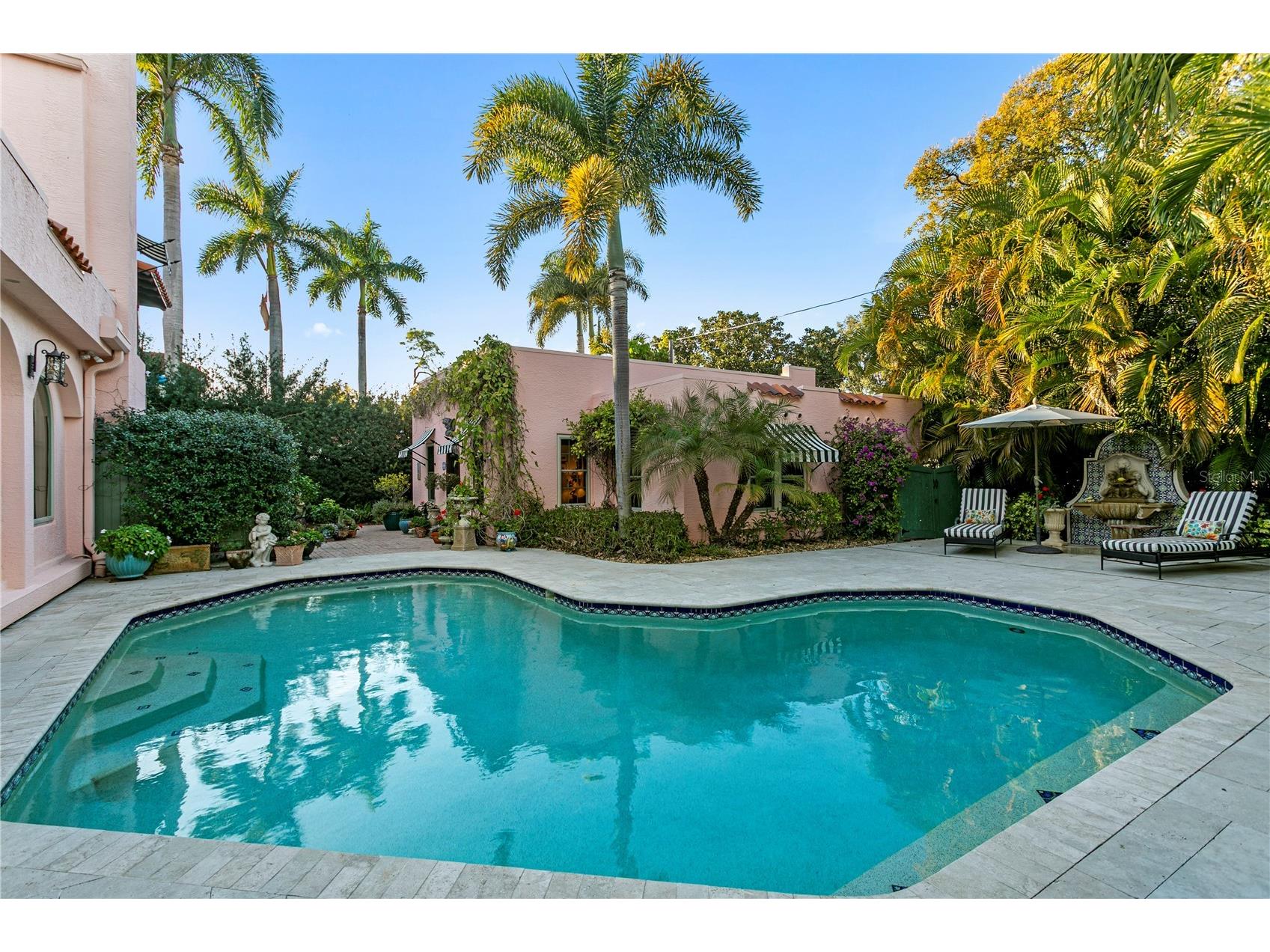 7211 3rd Avenue S Saint Petersburg FL 33707 TB8470752 image51