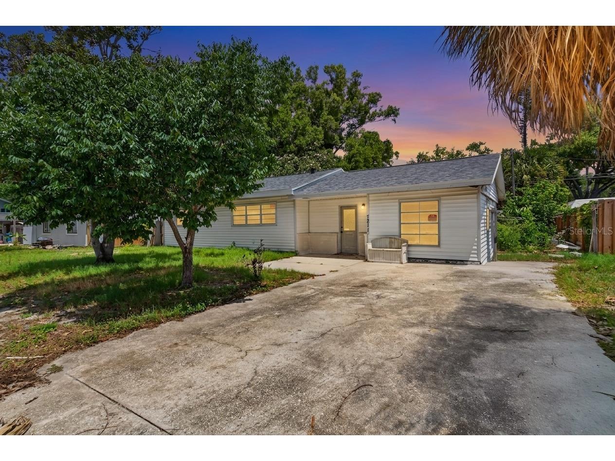 7211 Lynnwood Avenue N Saint Petersburg FL 33710 TB8511391 image1