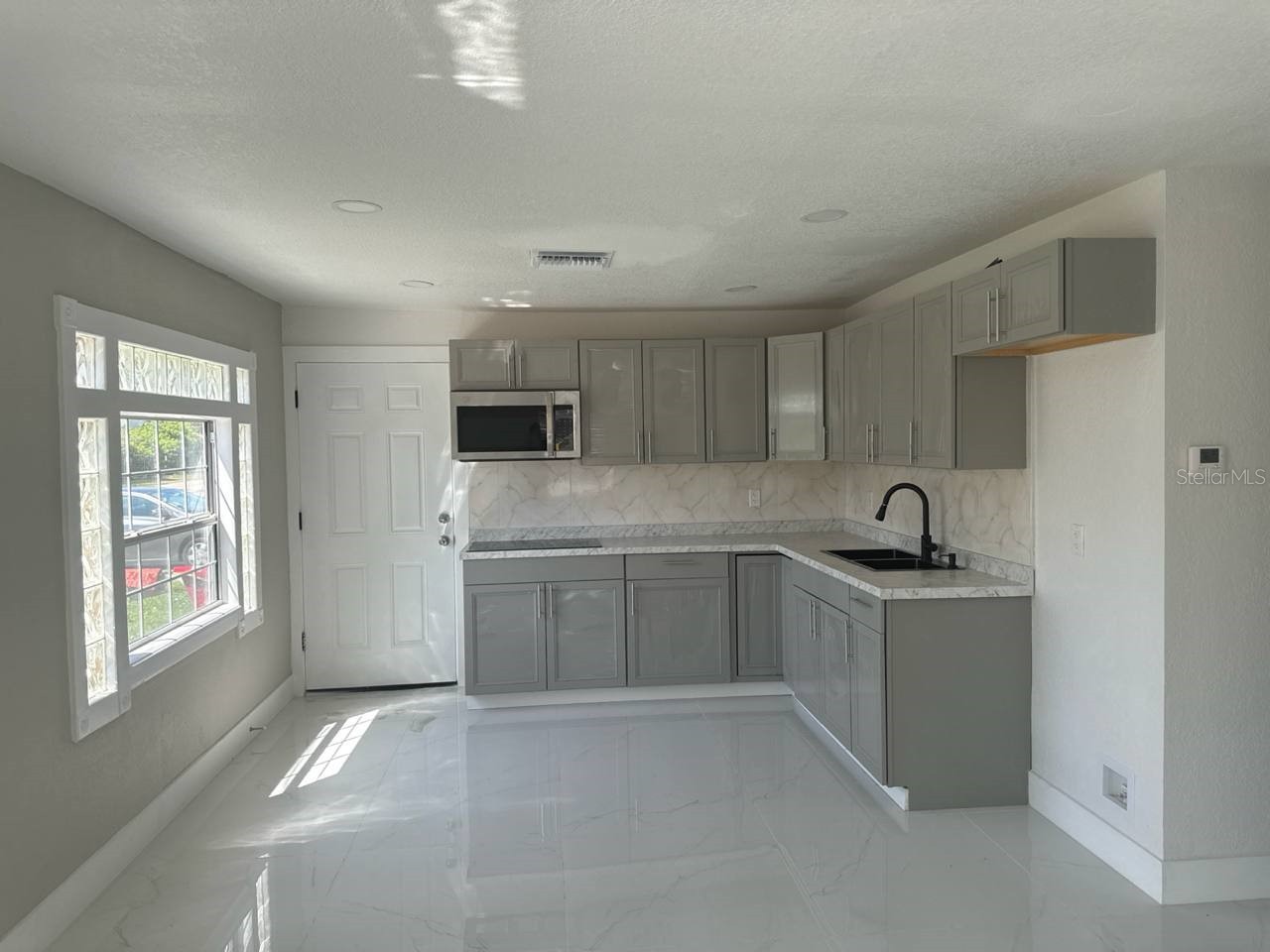 7211 N Himes Avenue Tampa FL 33614 TB8502512 image39