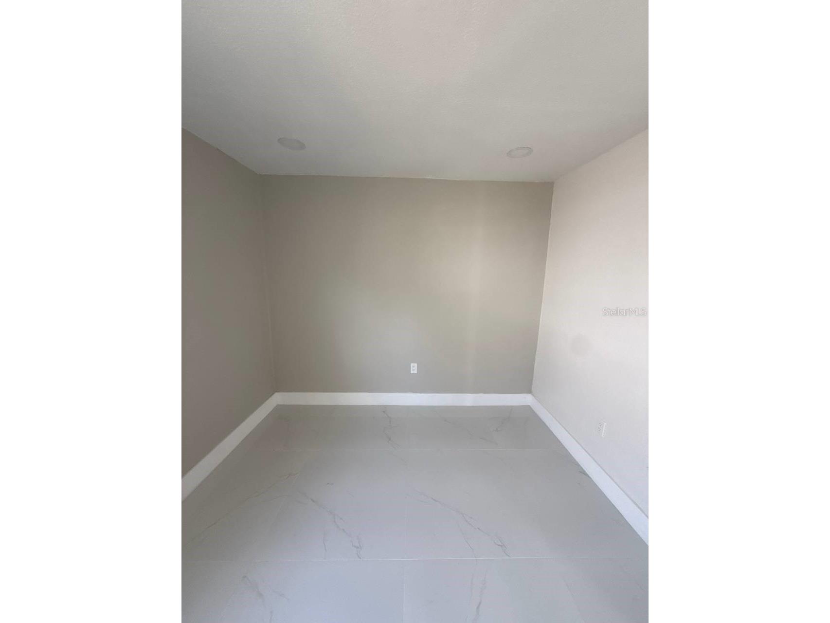 7211 N Himes Avenue Tampa FL 33614 TB8502512 image57