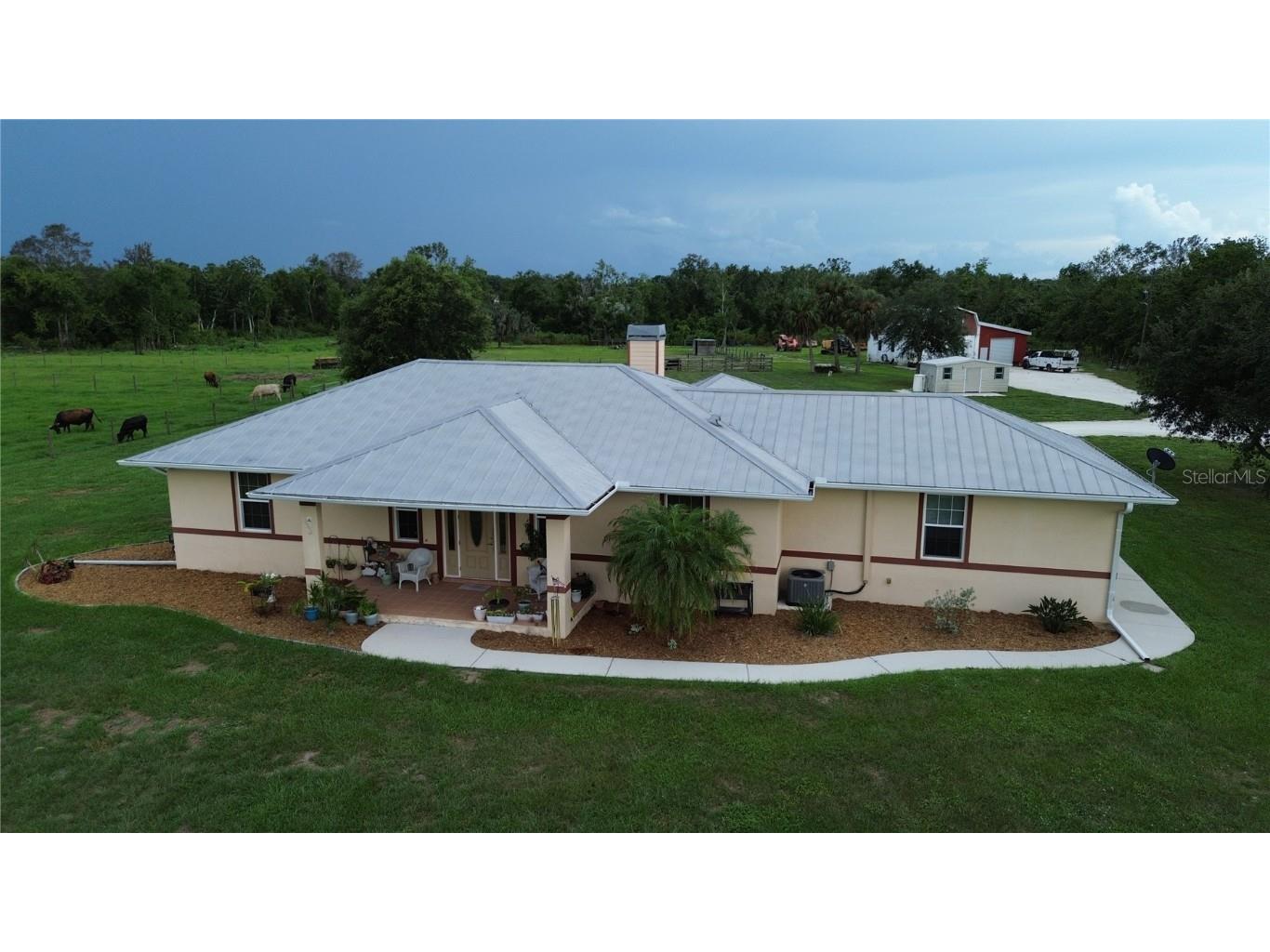 7211 SW Grove Drive Arcadia FL 34266 C7512778 image1