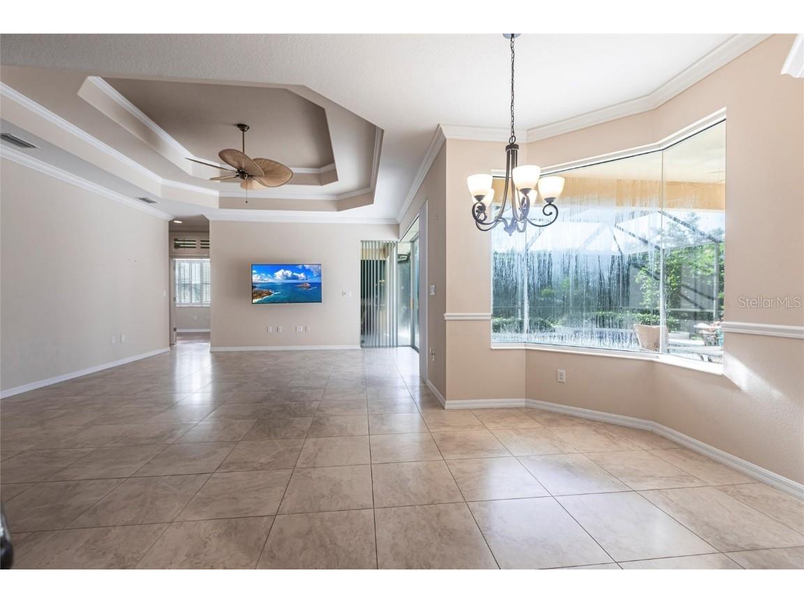 7211 Treymore Court Sarasota FL 34243 A4660006 image12