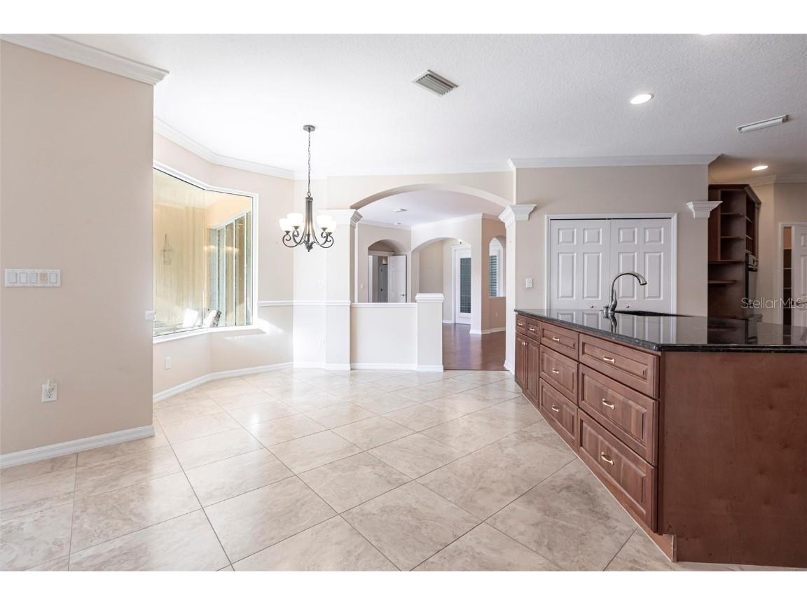 7211 Treymore Court Sarasota FL 34243 A4660006 image13