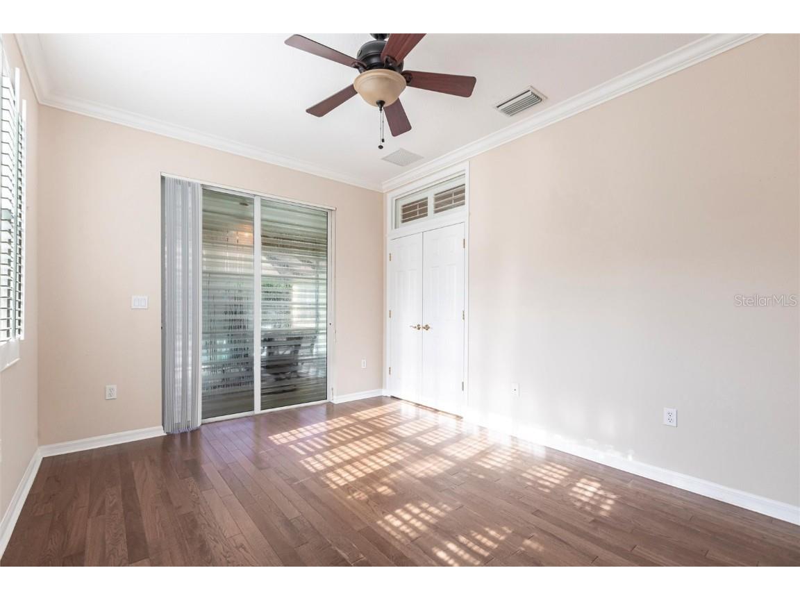 7211 Treymore Court Sarasota FL 34243 A4660006 image22