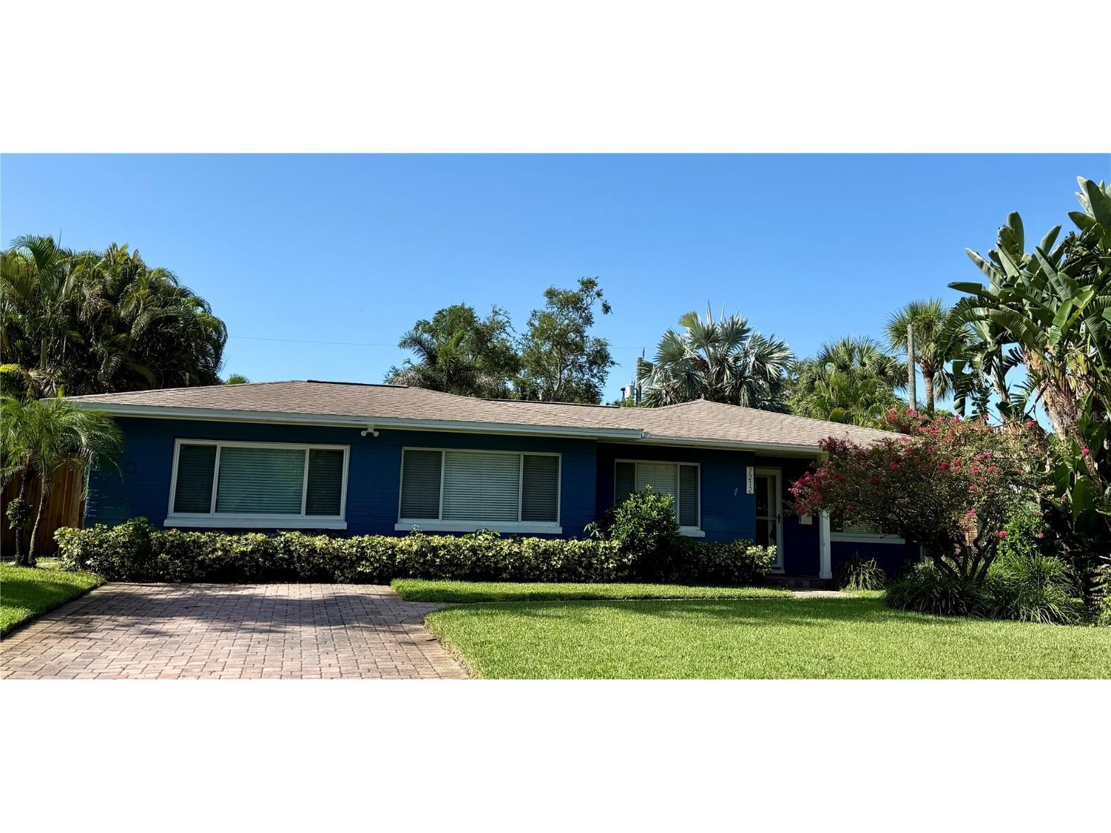 7212 Burlington Avenue N Saint Petersburg FL 33710 J992874 image1