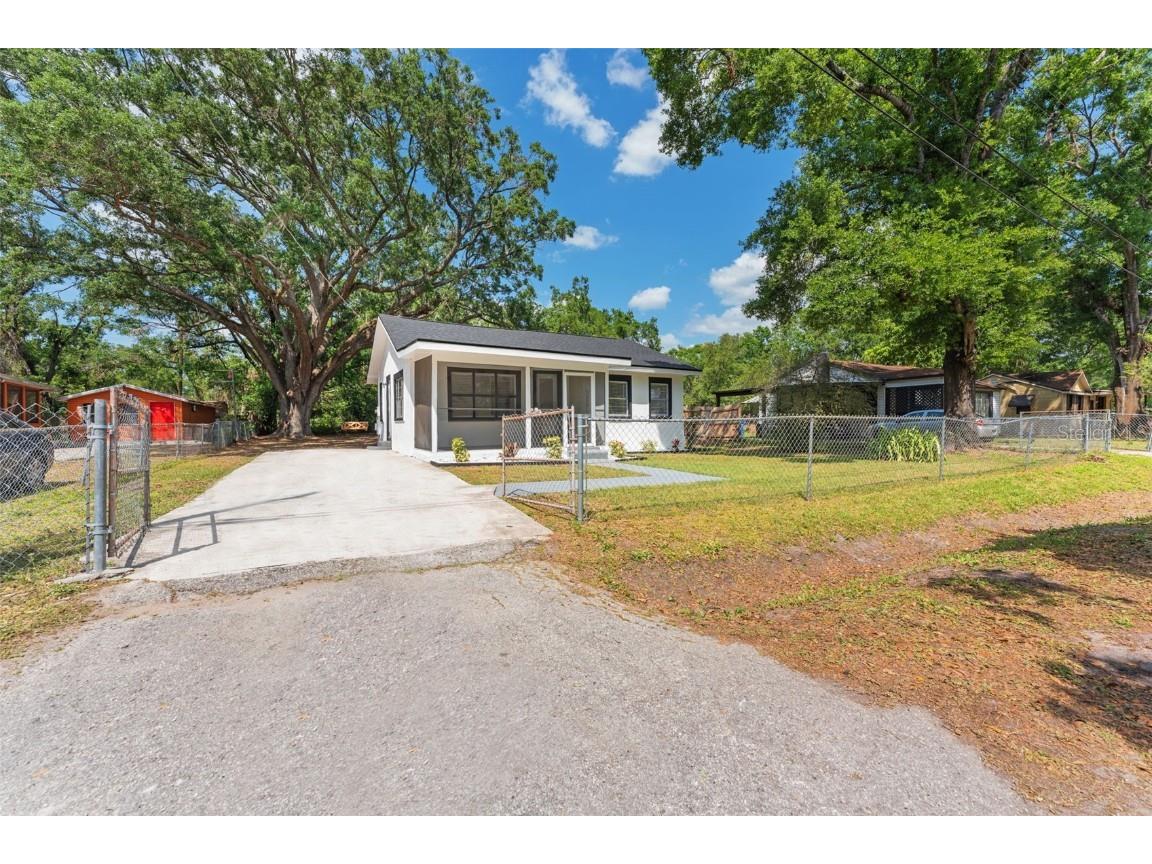 7212 Rhode Island Drive Tampa FL 33619 TB8367902 image1