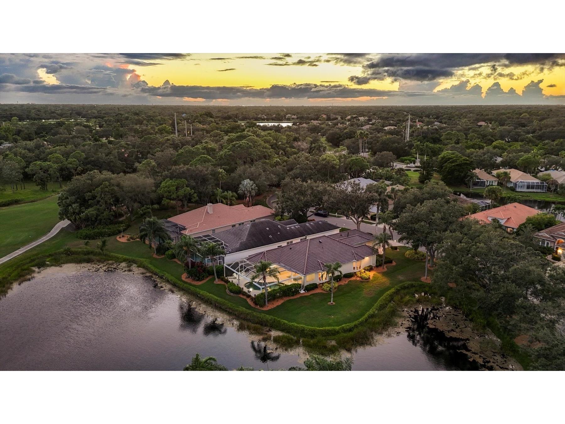 7212 Saint Georges Way University Park FL 34201 A4679085 image5