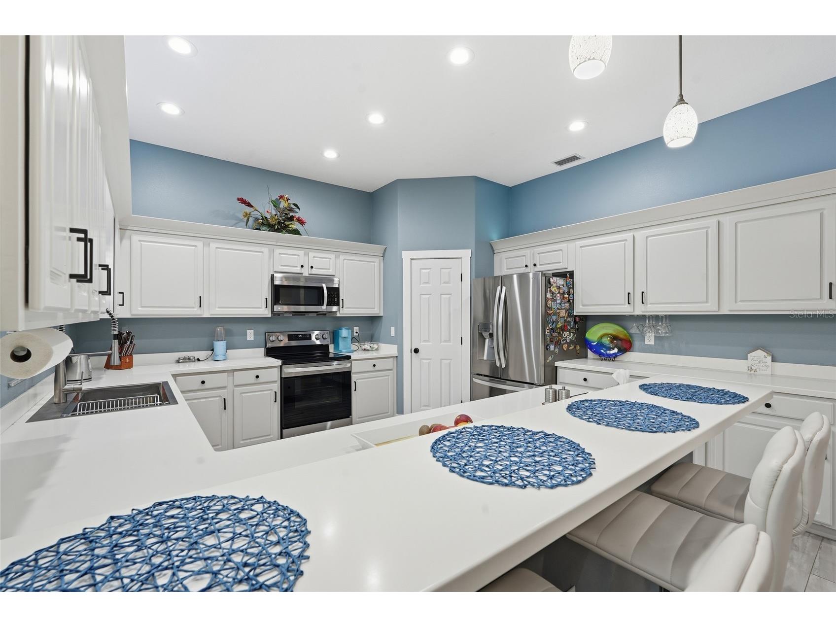 7212 Spur Court Sarasota FL 34243 TB8471095 image18