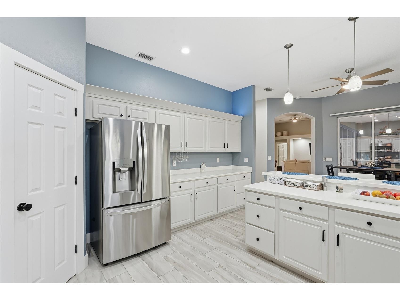 7212 Spur Court Sarasota FL 34243 TB8471095 image21