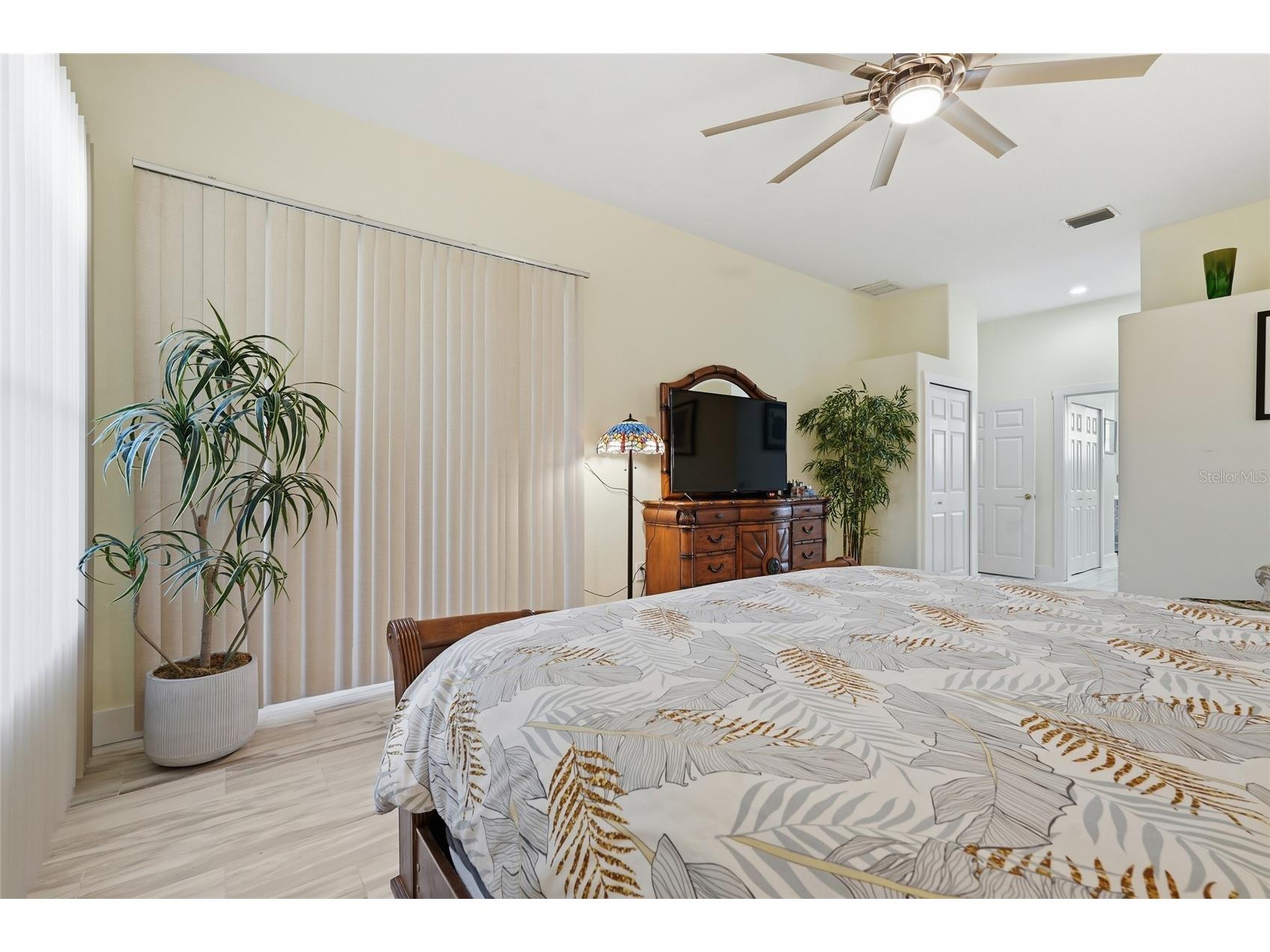 7212 Spur Court Sarasota FL 34243 TB8471095 image29