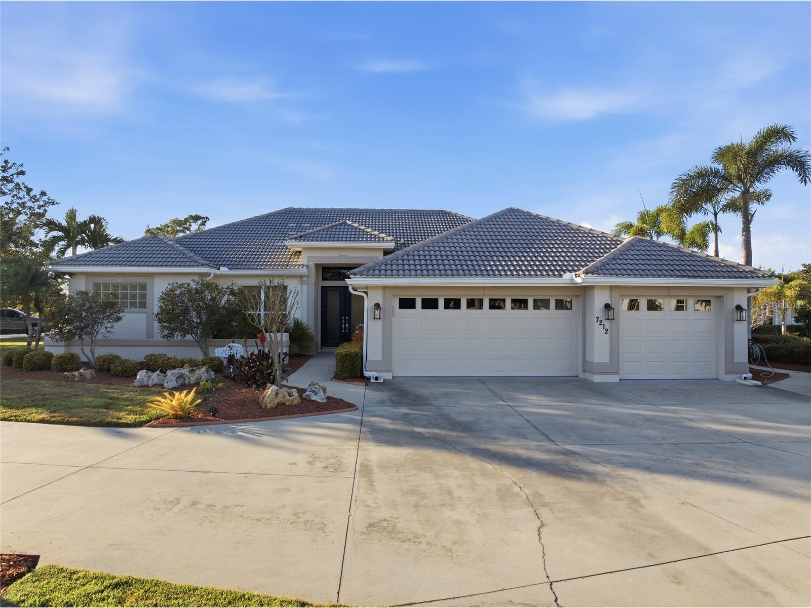 7212 Spur Court Sarasota FL 34243 TB8471095 image4