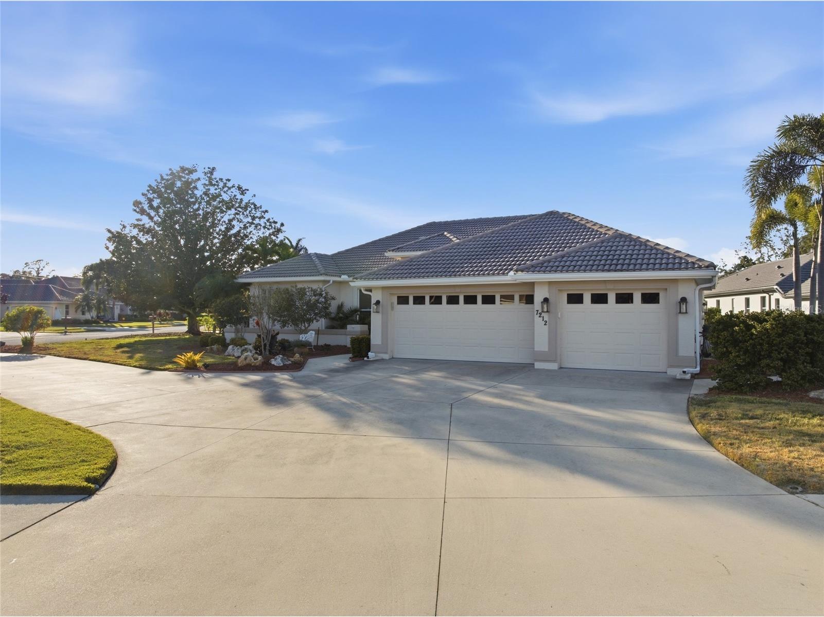 7212 Spur Court Sarasota FL 34243 TB8471095 image5