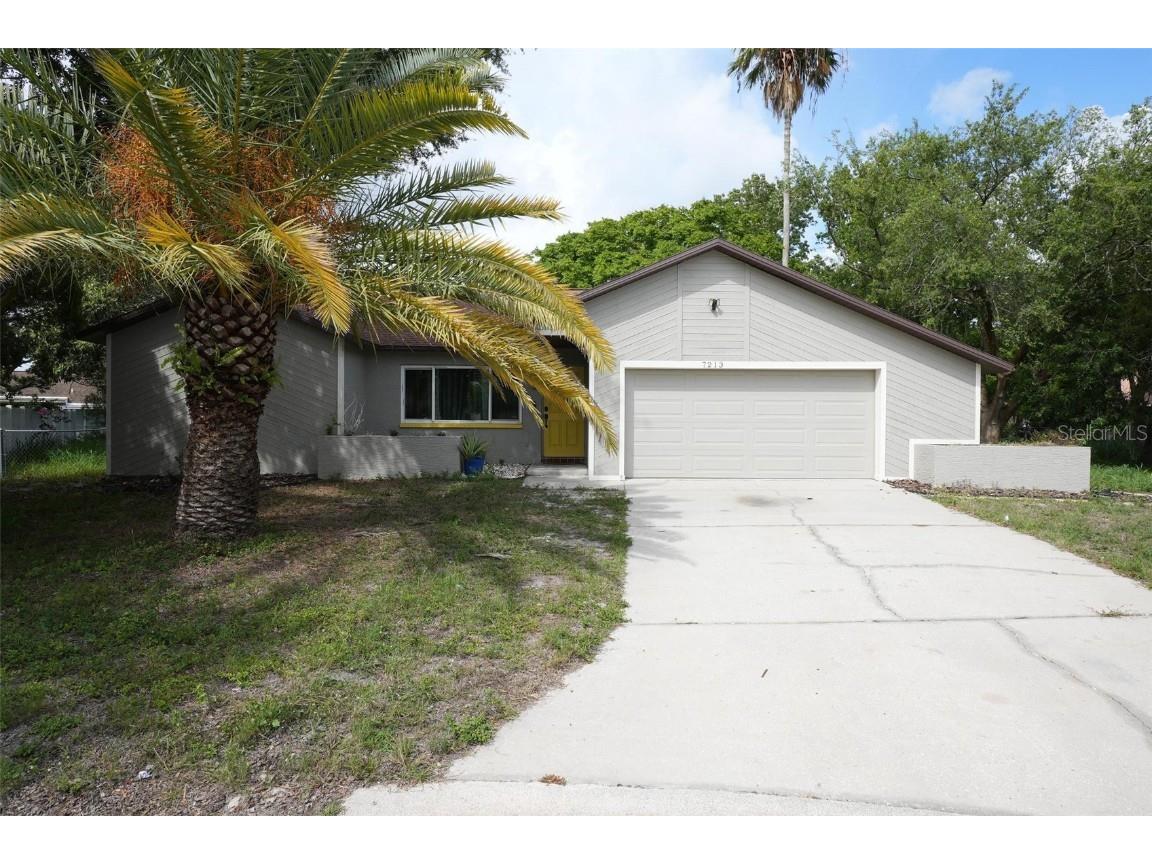 7213 Dorchester Court Hudson FL 34667 W7855392 image1