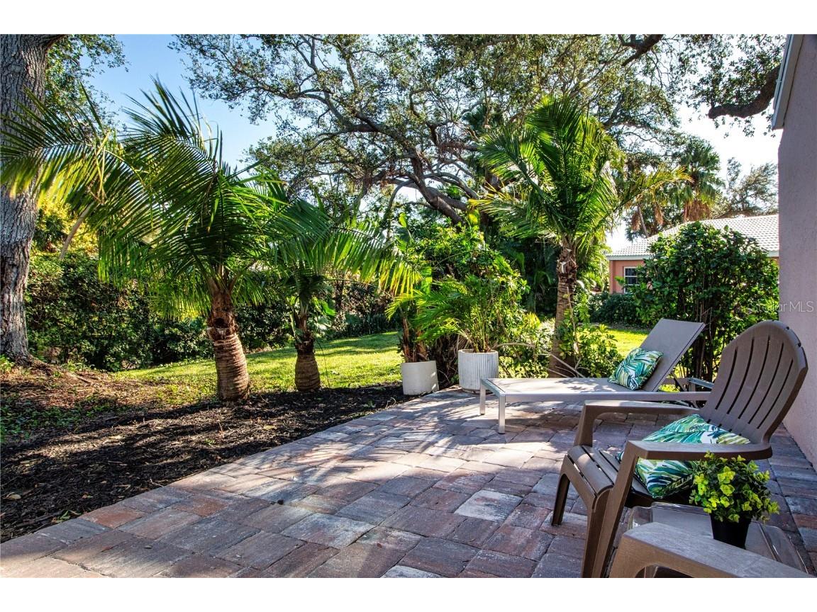 7213 Las Casas Drive Sarasota FL 34243 A4636494 image28