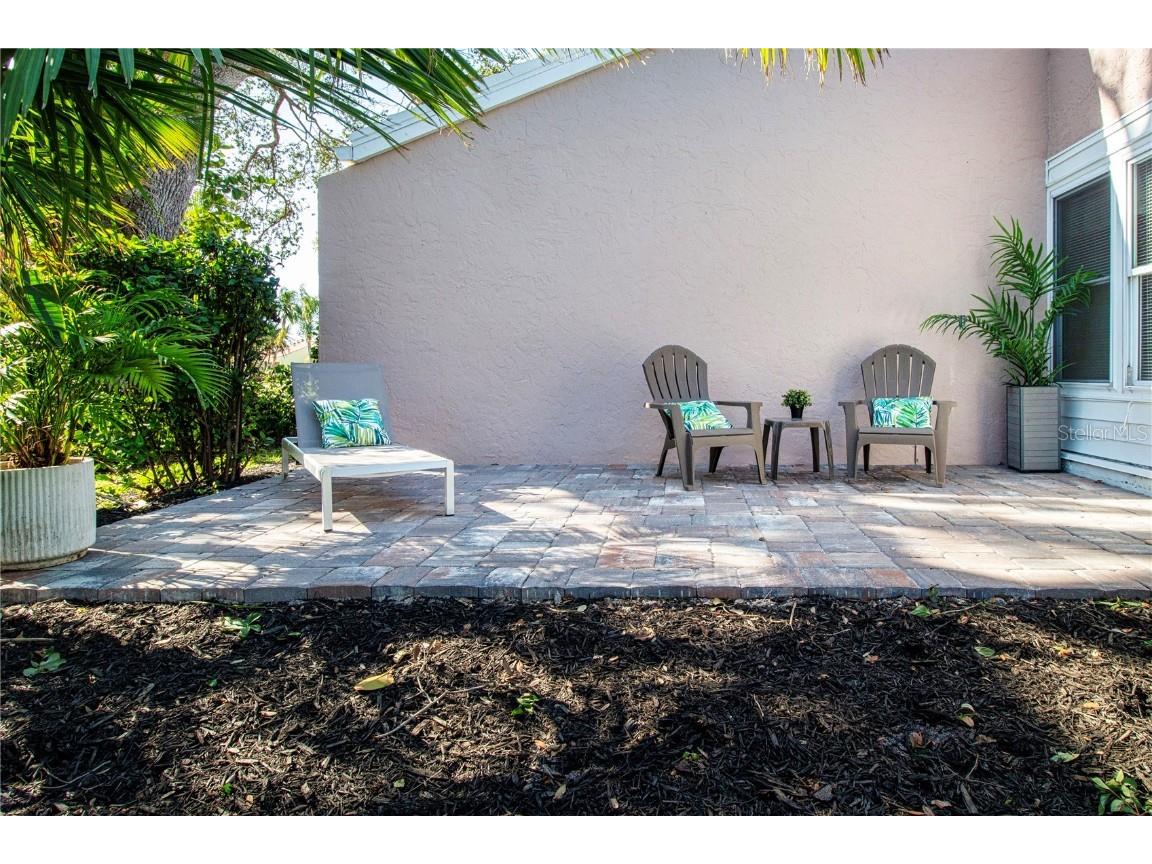 7213 Las Casas Drive Sarasota FL 34243 A4636494 image29