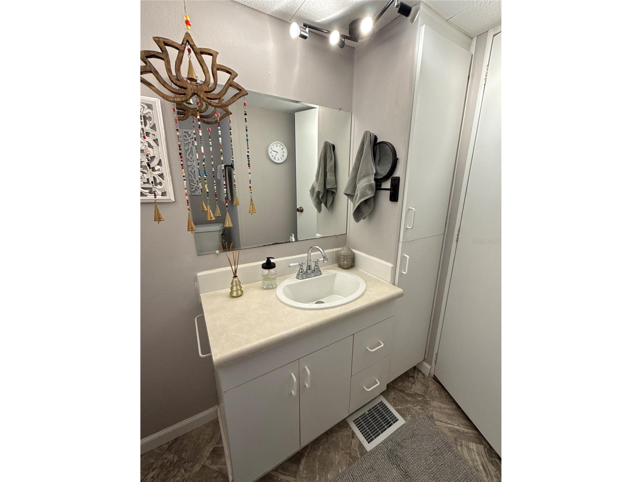 7213 Mount Essex Drive NE #514 Saint Petersburg FL 33702 - TAMPA BAY TB8486305 image16