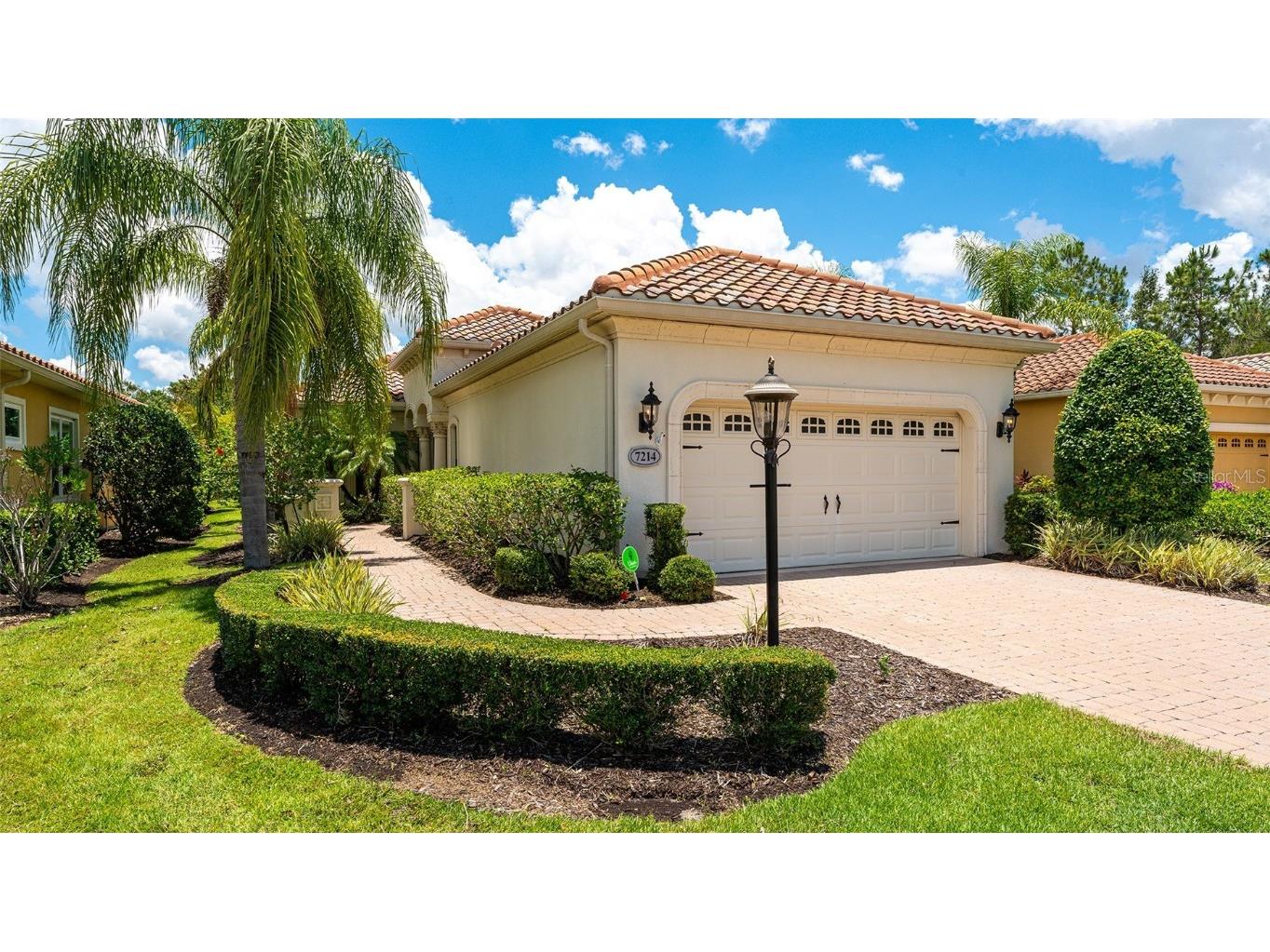 7214 Belleisle Glen Lakewood Ranch FL 34202 A4573256 image1
