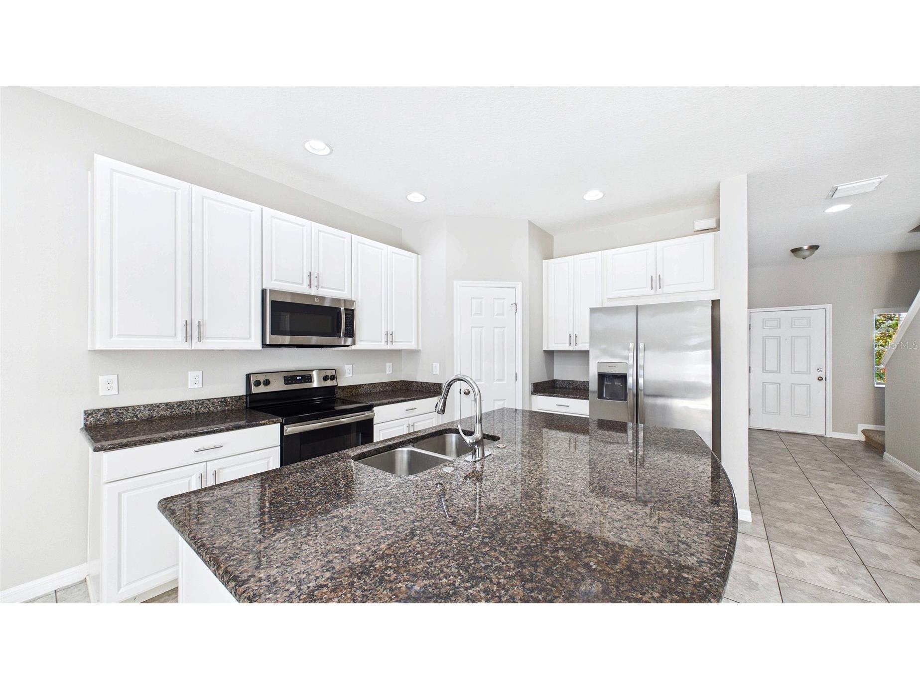7214 Grand Elm Drive Riverview FL 33578 TB8515832 image3