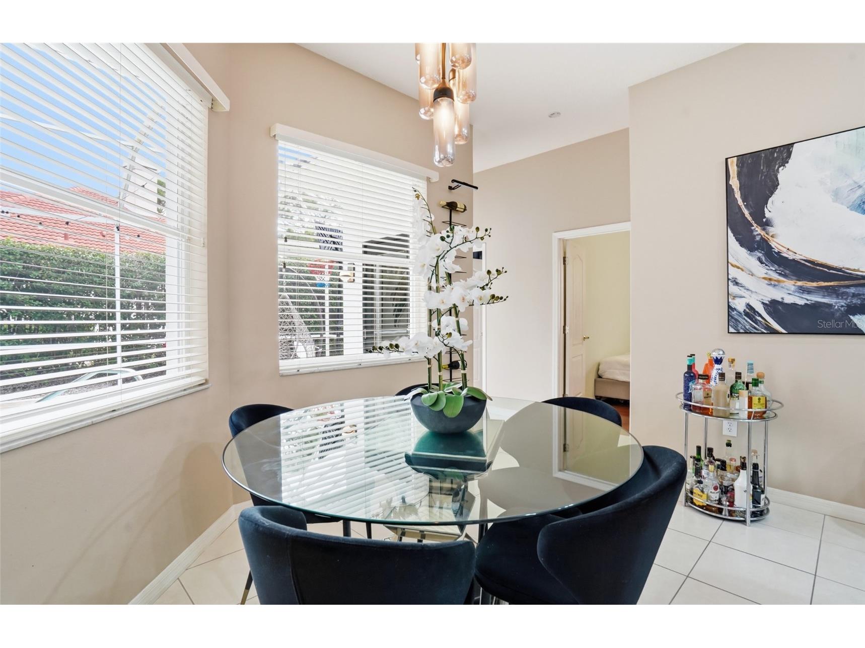 7215 Coachlight Street Sarasota FL 34243 A4683403 image18