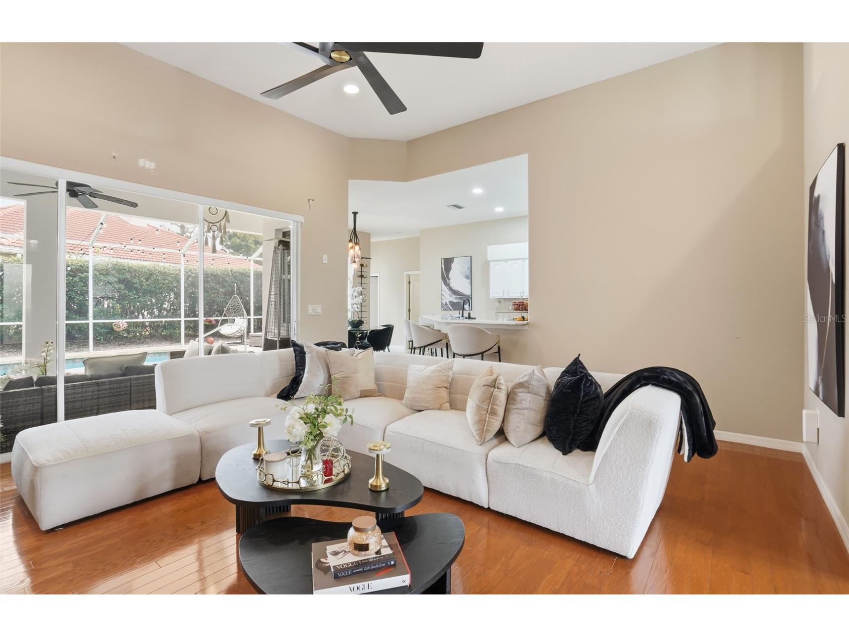 7215 Coachlight Street Sarasota FL 34243 A4683403 image19