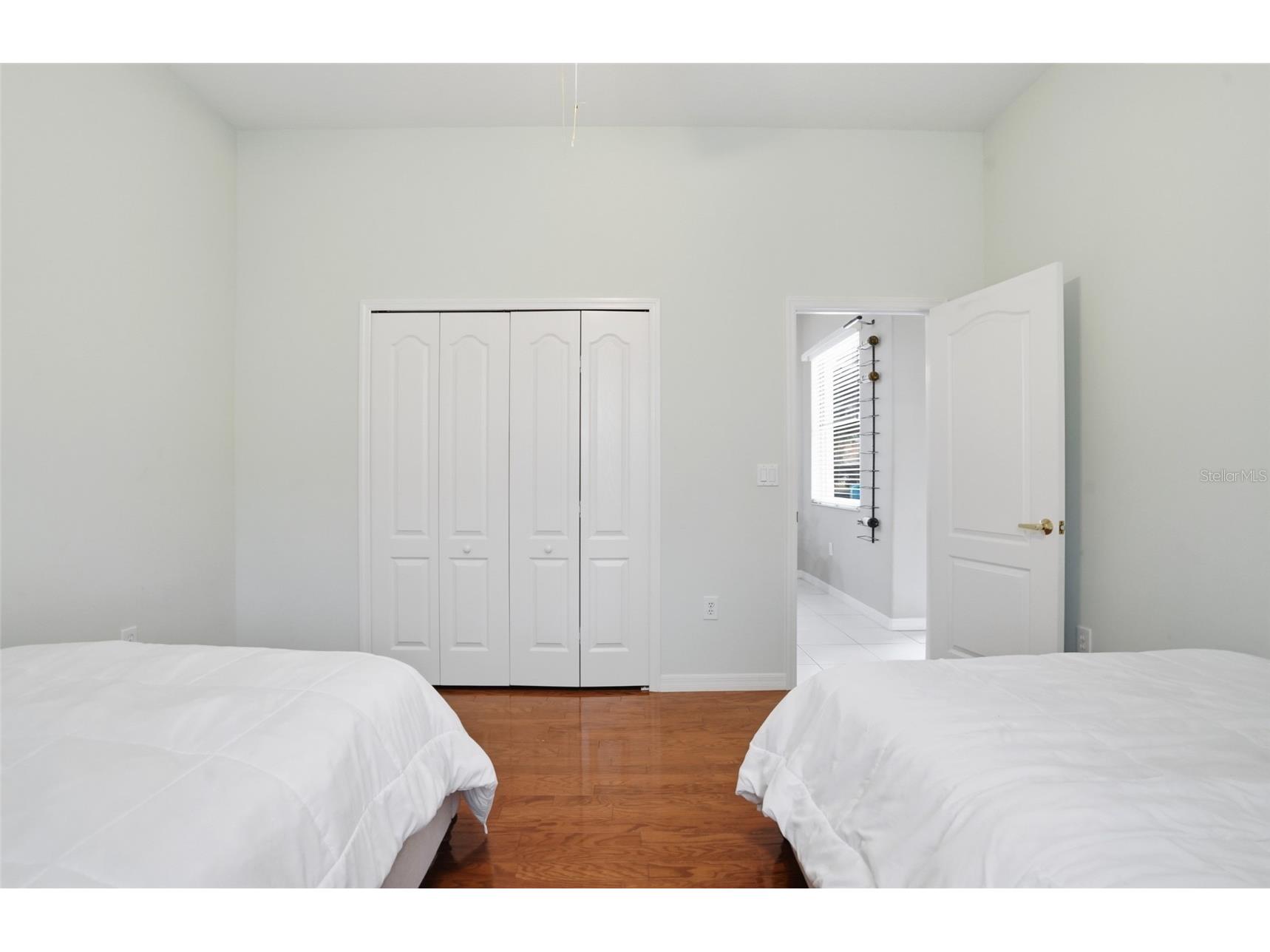 7215 Coachlight Street Sarasota FL 34243 A4683403 image26