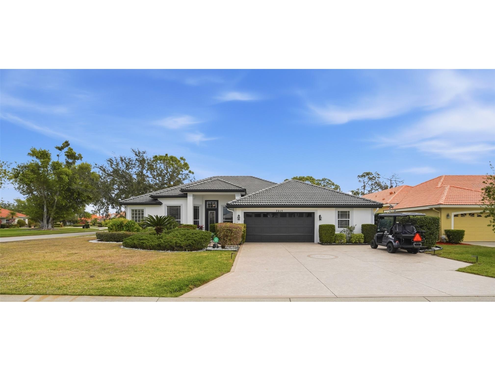 7215 Coachlight Street Sarasota FL 34243 A4683403 image40