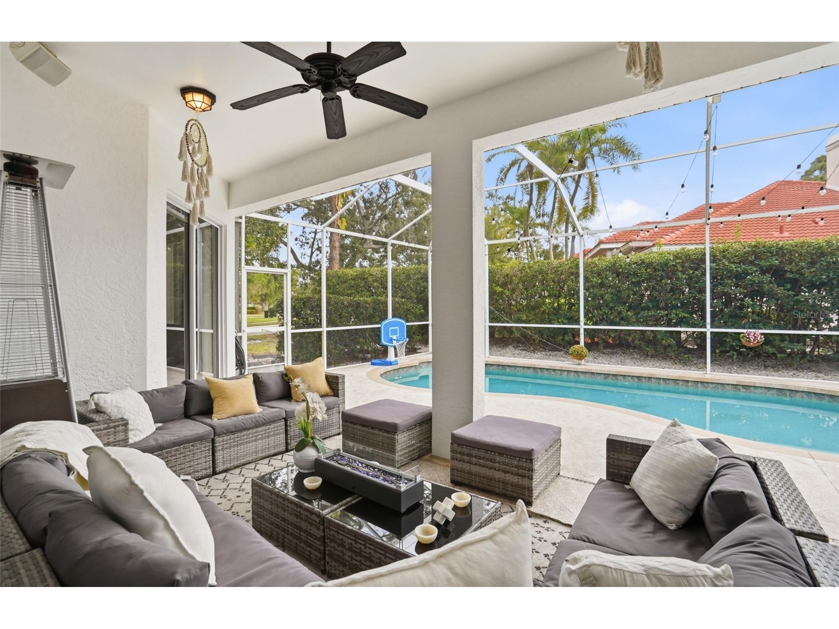 7215 Coachlight Street Sarasota FL 34243 A4683403 image51