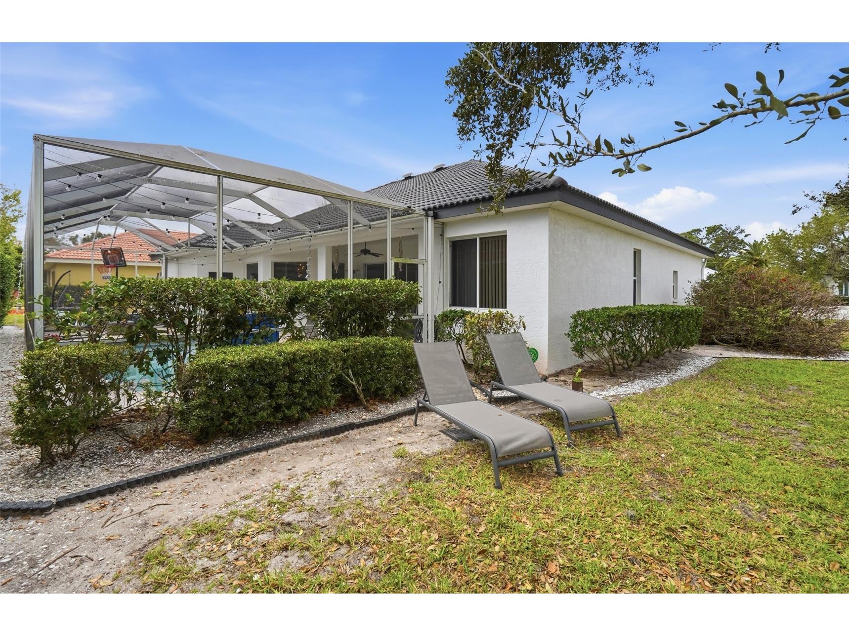 7215 Coachlight Street Sarasota FL 34243 A4683403 image58