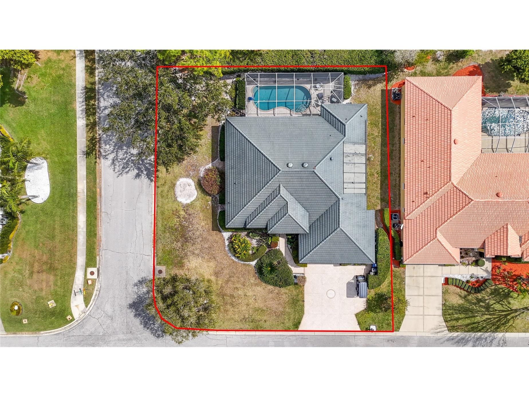 7215 Coachlight Street Sarasota FL 34243 A4683403 image61