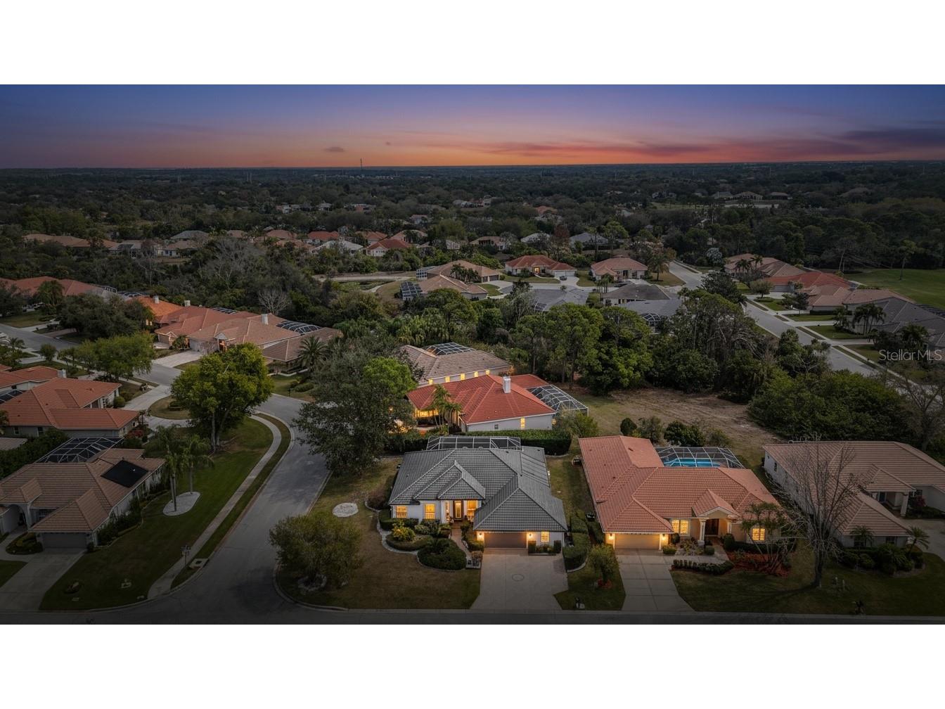 7215 Coachlight Street Sarasota FL 34243 A4683403 image70