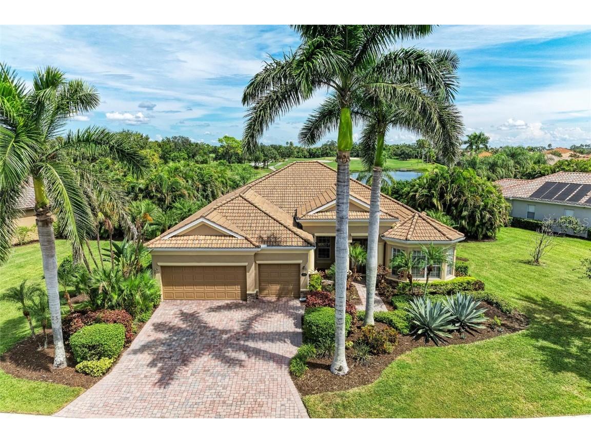 7215 Heritage Grand Place Bradenton FL 34212 A4663708 image1