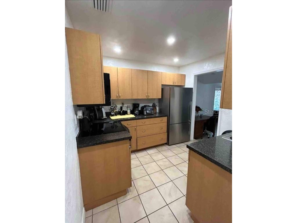 7216 9th Avenue N Saint Petersburg FL 33710 TB8438176 image4