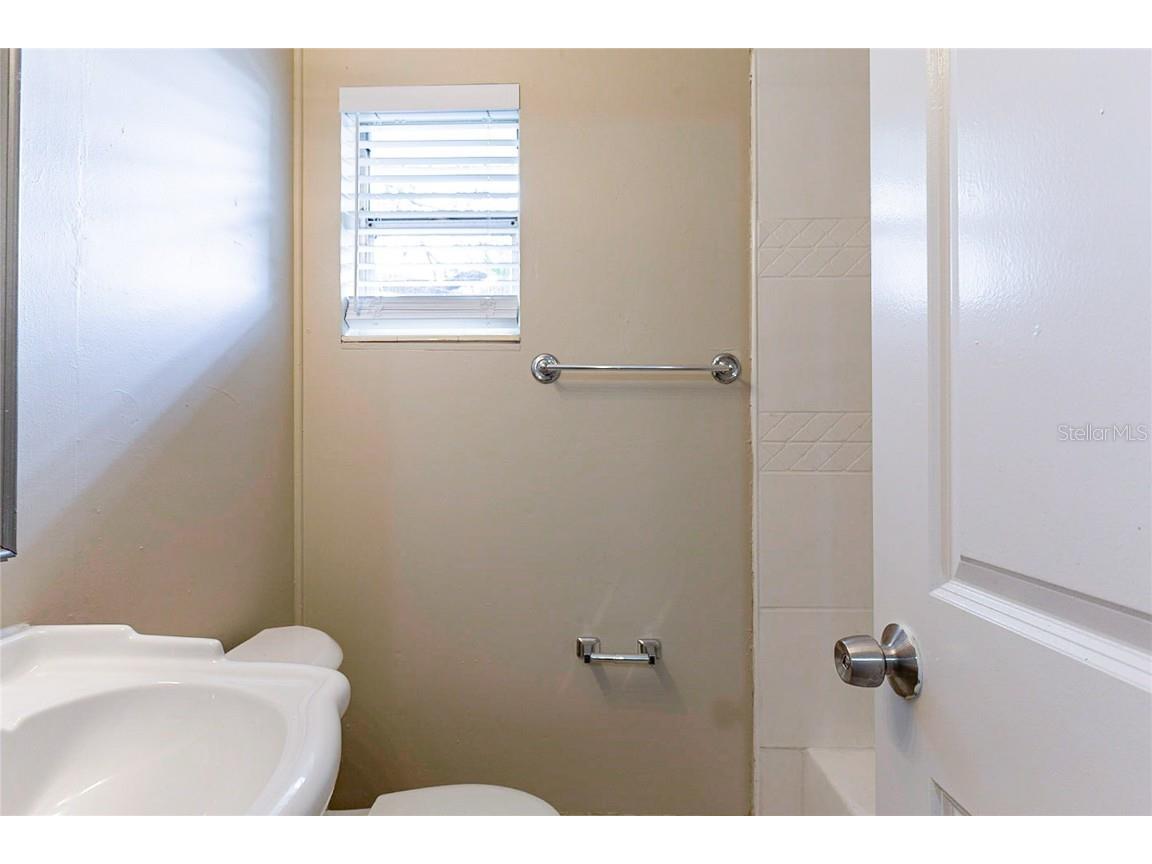 7216 E Emma Street Tampa FL 33610 O6280017 image17