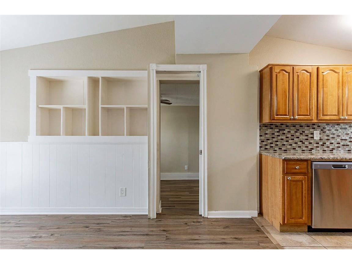 7216 E Emma Street Tampa FL 33610 O6280017 image3