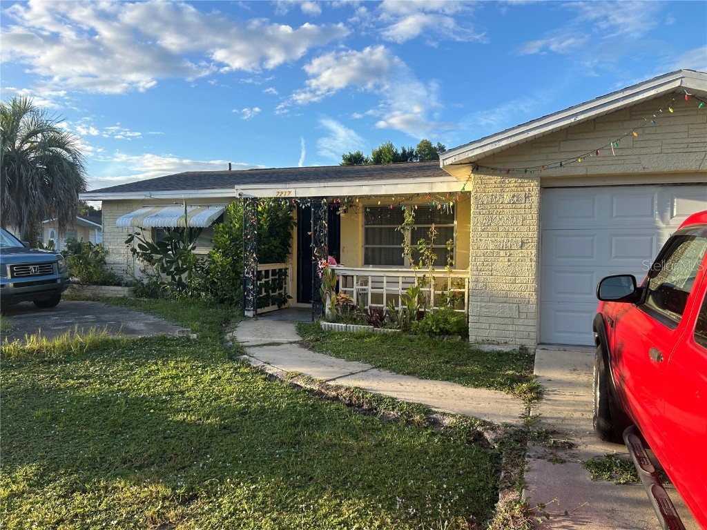 7217 Coventry Drive Port Richey FL 34668 TB8434725 image1