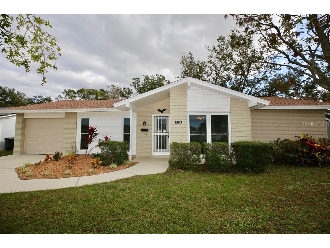 7217 Northbridge Boulevard Tampa FL 33615 TB8322331 image1