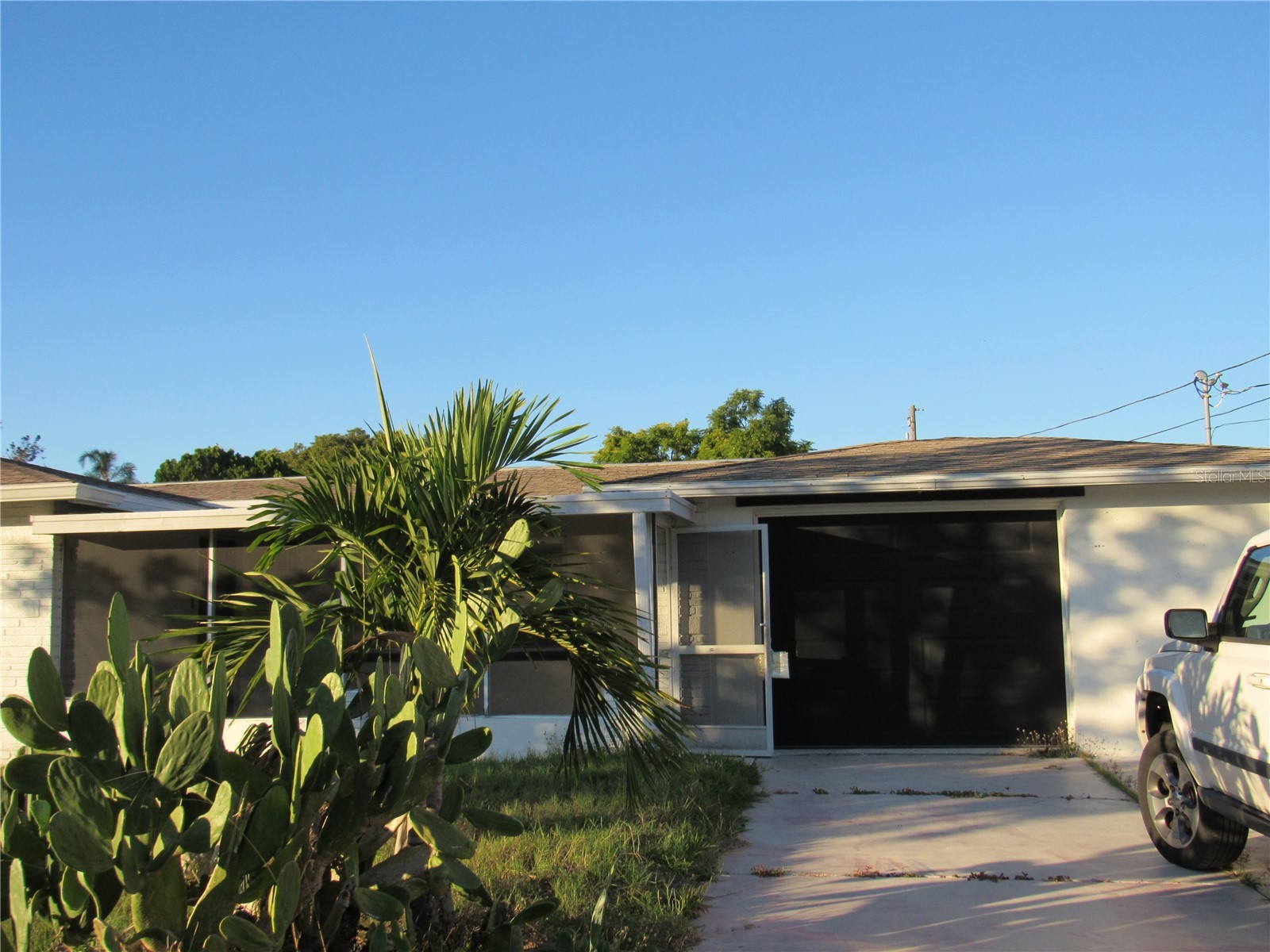 7217 Palisade Drive Port Richey FL 34668 W7880915 image1