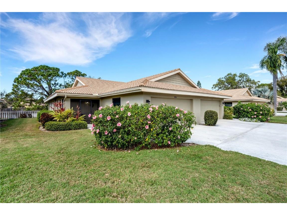 7217 Wood Creek Drive #20 Sarasota FL 34231 A4561814 image1