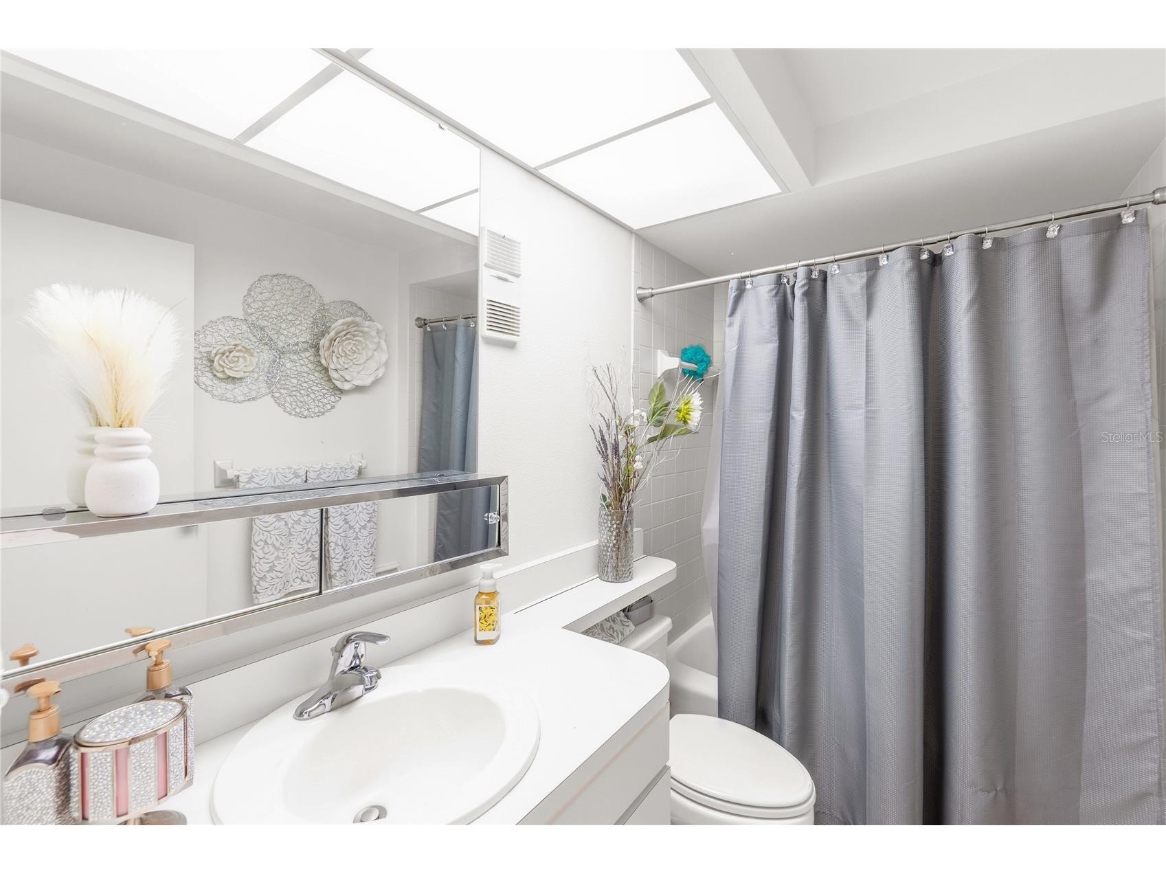 7218 Cloister Drive #7218 Sarasota FL 34231 A4679478 image18