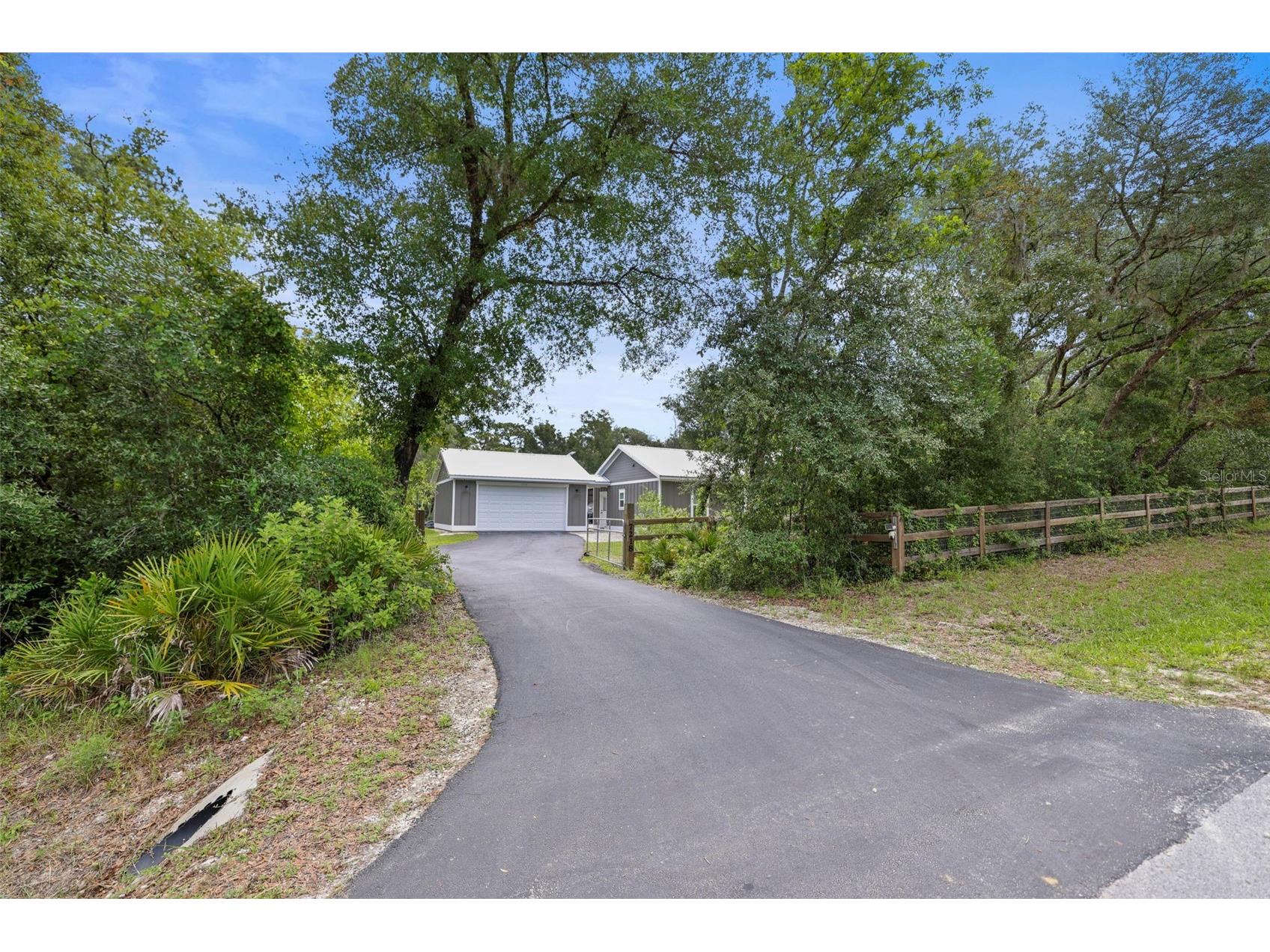 7218 Southeast Avenue Webster FL 33597 TB8518531 image3
