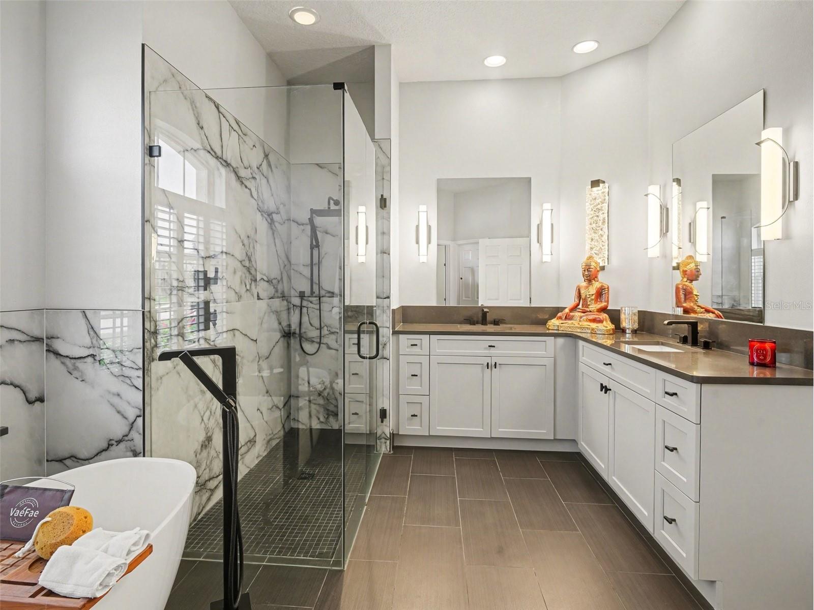 7219 Coachlight Street Sarasota FL 34243 TB8497612 image14