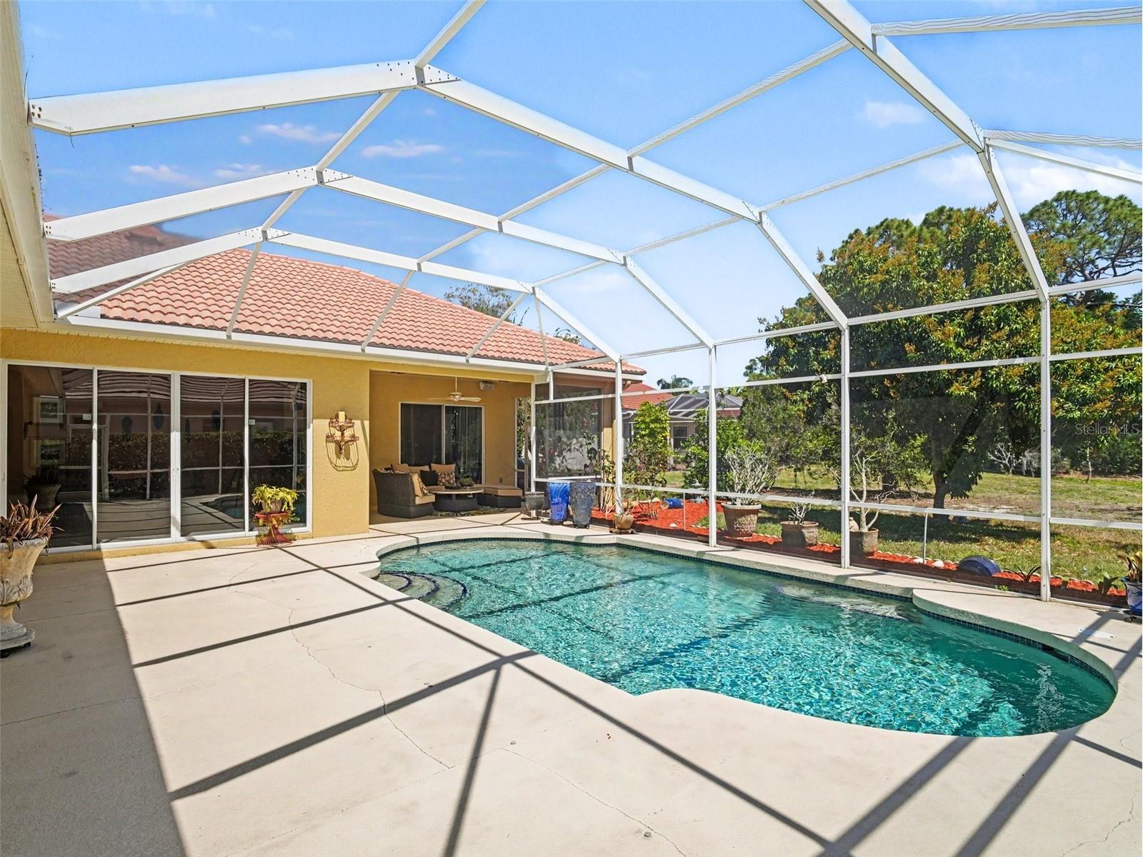 7219 Coachlight Street Sarasota FL 34243 TB8497612 image26