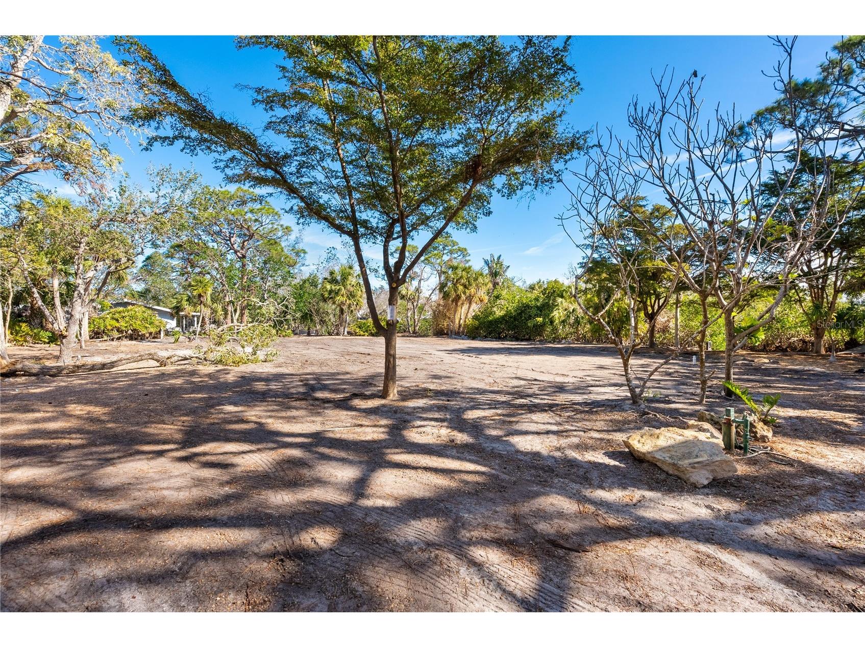 7219 Pine Needle Road Sarasota FL 34242 - HERON LAGOON A4695592 image8