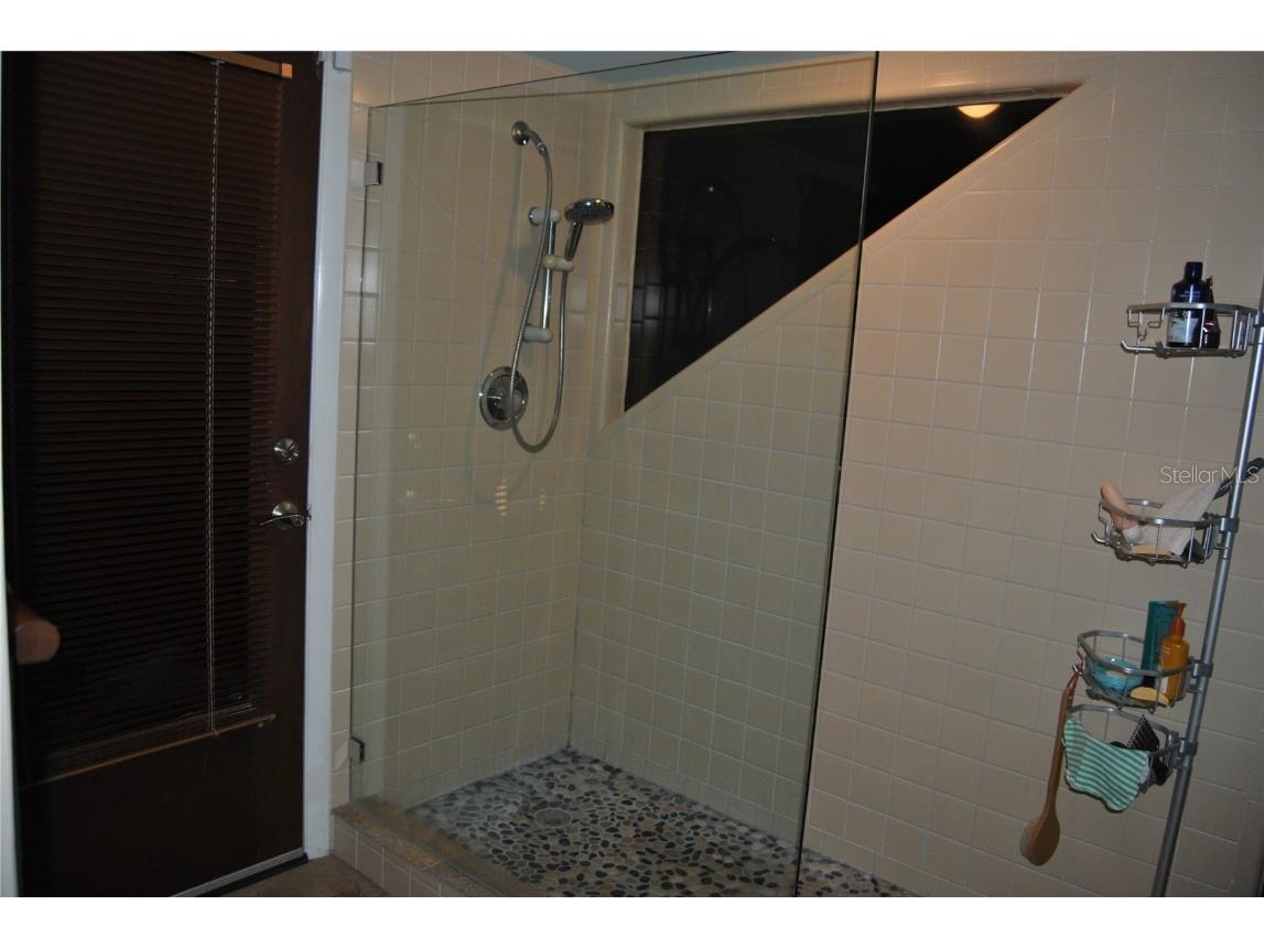 7219 Williams Drive S Saint Petersburg FL 33705 TB8354882 image27