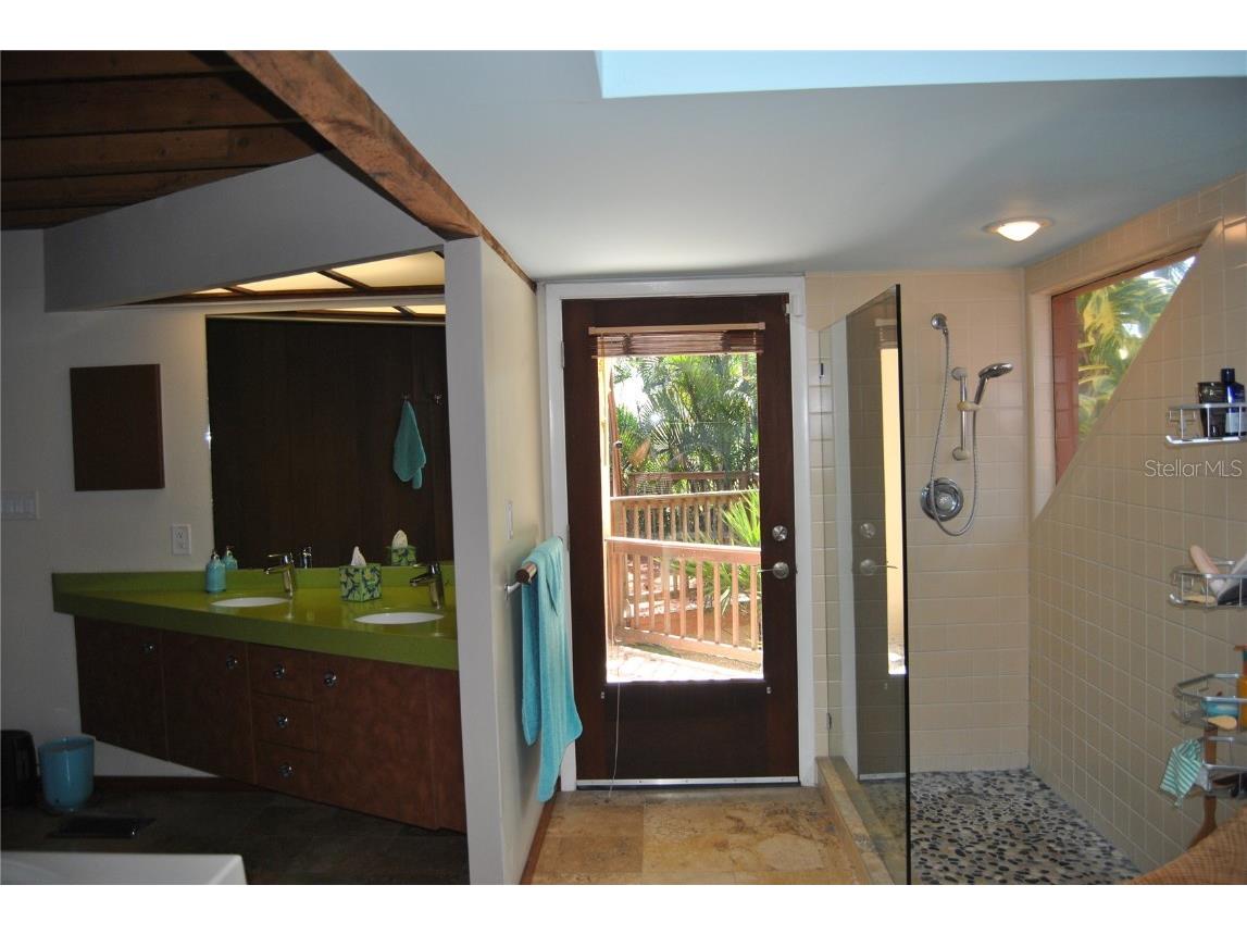 7219 Williams Drive S Saint Petersburg FL 33705 TB8354882 image28